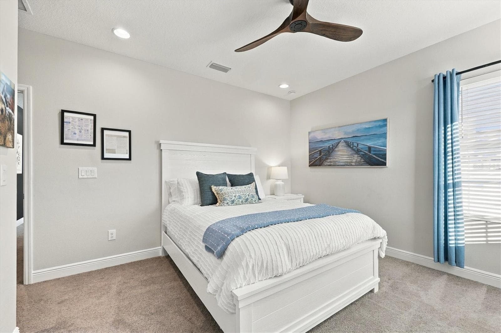 Single Family Residence at 4312 SPRINGHOUSE CIR, LAKEWOOD RANCH, photo 37 of 76