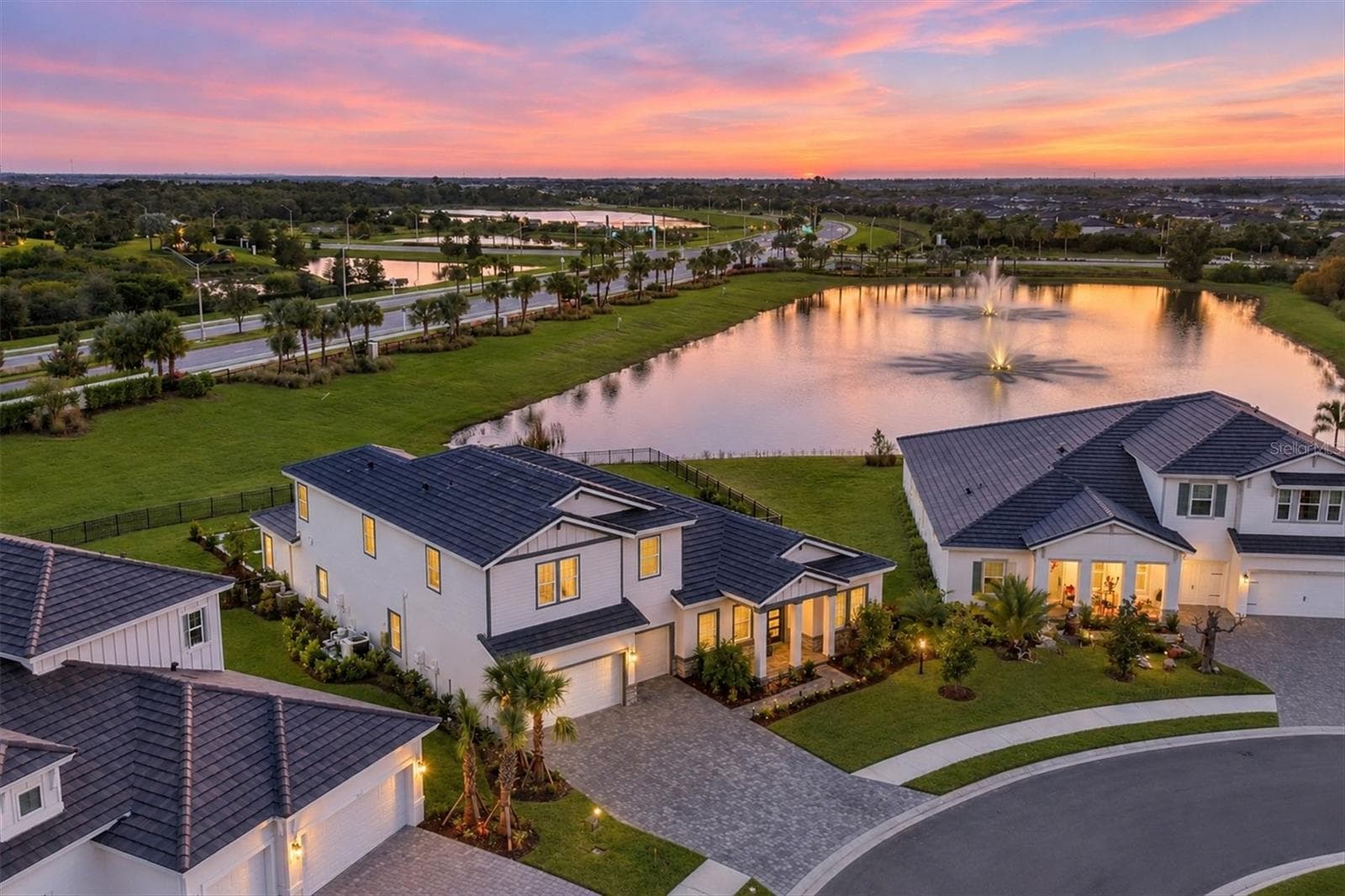 Single Family Residence at 4312 SPRINGHOUSE CIR, LAKEWOOD RANCH, photo 61 of 76