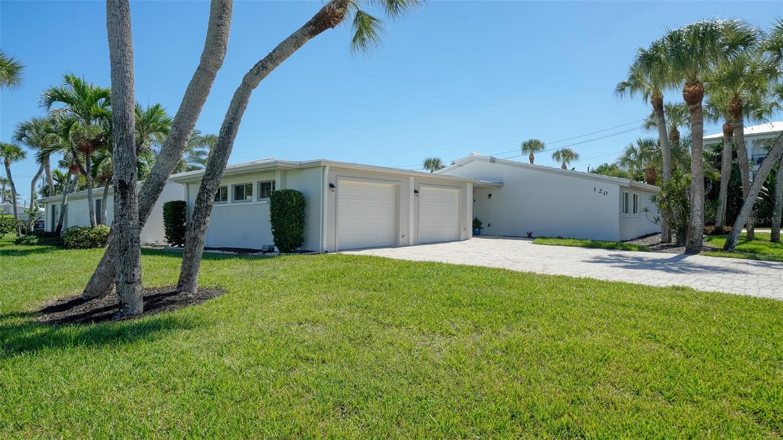 Villa at 120 WHISPERING SANDS DR #V20, SARASOTA, photo 4 of 77