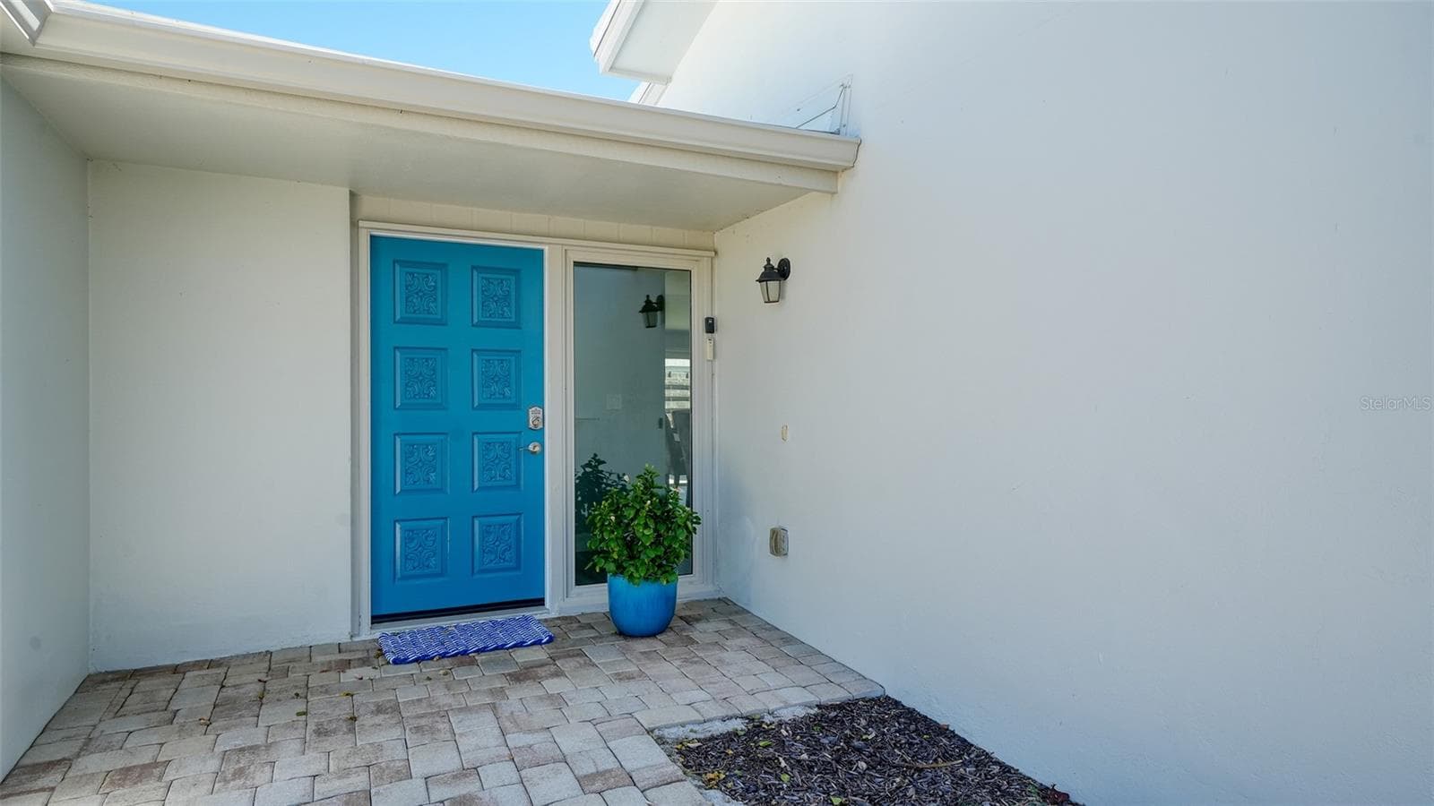 Villa at 120 WHISPERING SANDS DR #V20, SARASOTA, photo 7 of 77