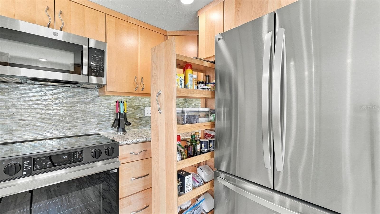 Villa at 120 WHISPERING SANDS DR #V20, SARASOTA, photo 21 of 77
