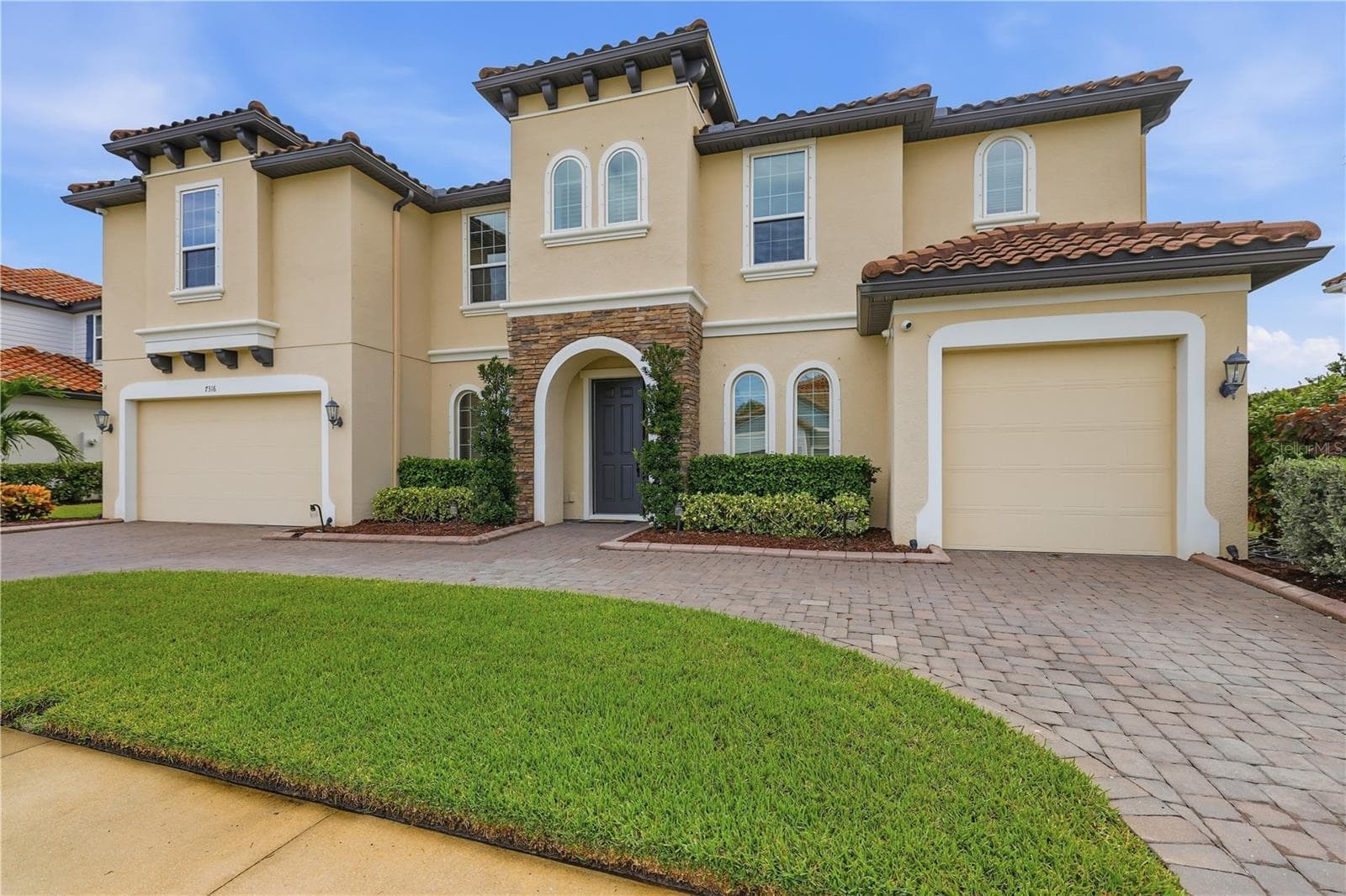 Single Family Residence at 7316 GREAT EGRET BLVD, SARASOTA, photo 2 of 29