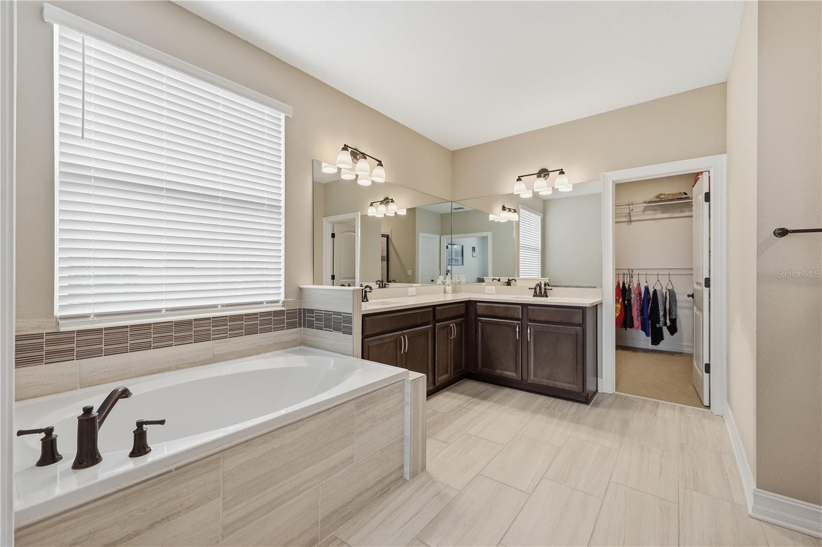 Single Family Residence at 7316 GREAT EGRET BLVD, SARASOTA, photo 17 of 29