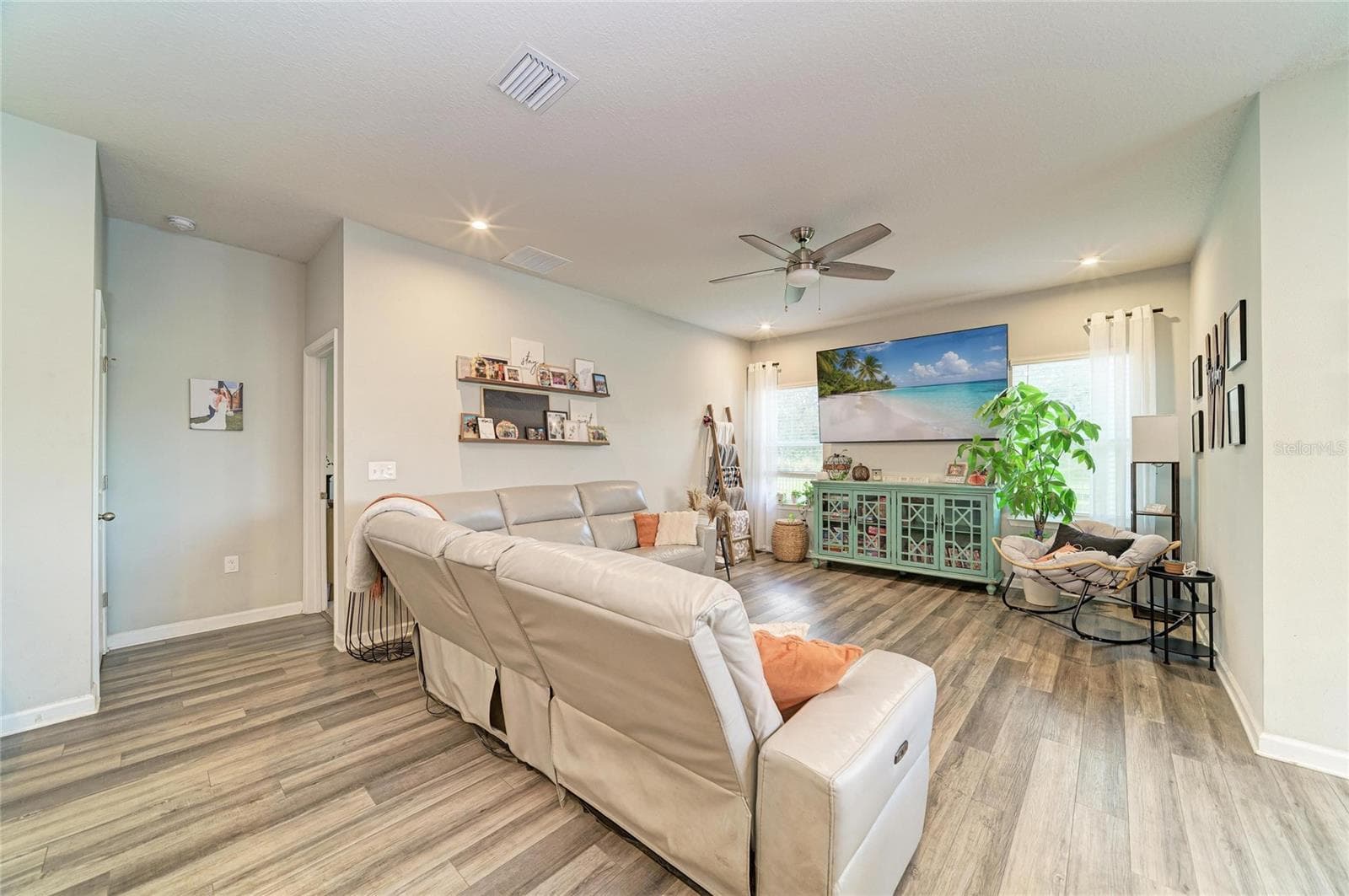 Single Family Residence at 11456 64TH ST E, PARRISH, photo 9 of 60