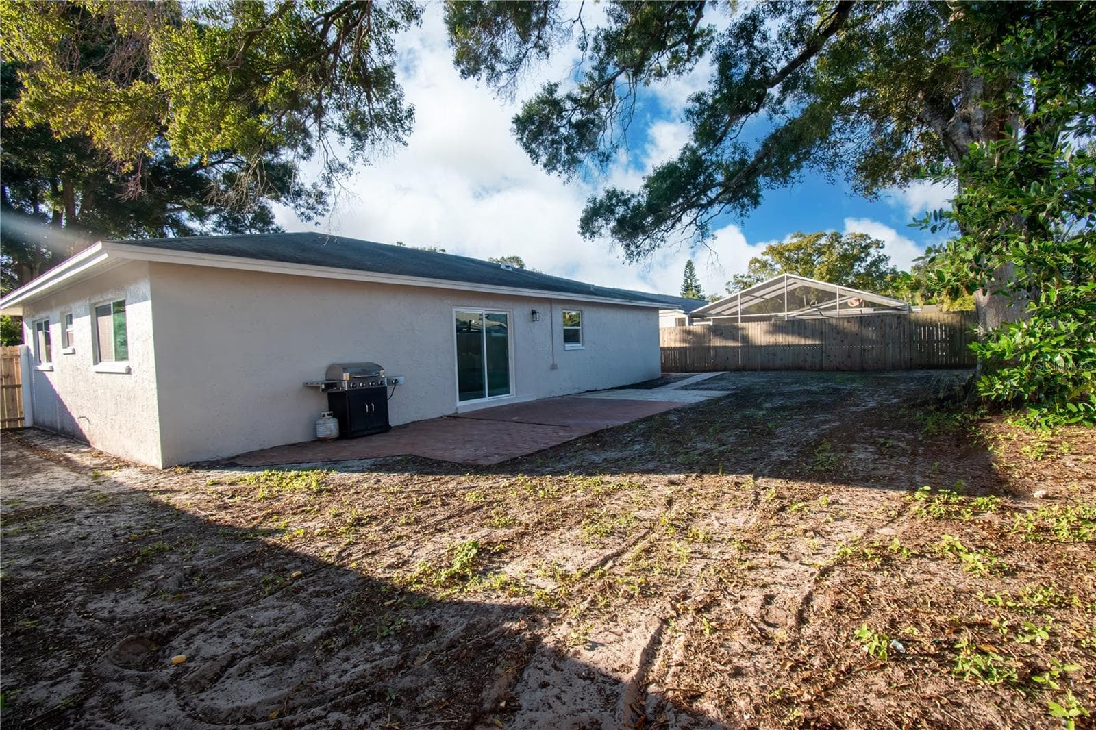 Single Family Residence at 5751 DUNFRIES ST N, ST PETERSBURG, photo 26 of 28
