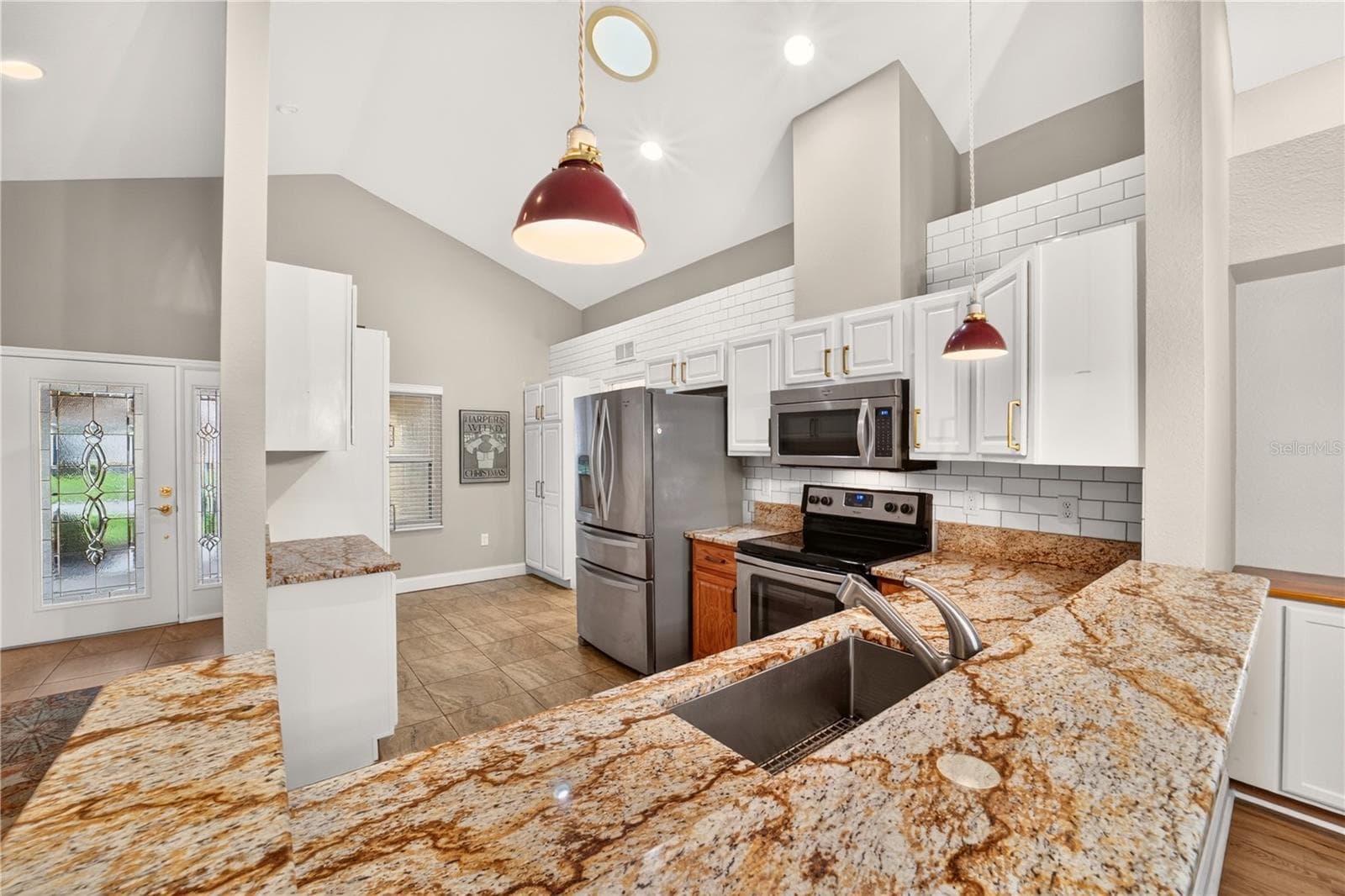 Single Family Residence at 10983 SW 69TH CIR, OCALA, photo 11 of 68