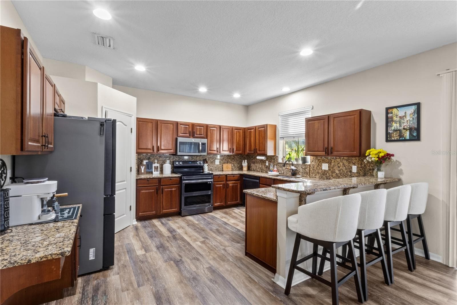 Single Family Residence at 6011 FRENCH CREEK CT, ELLENTON, photo 8 of 38