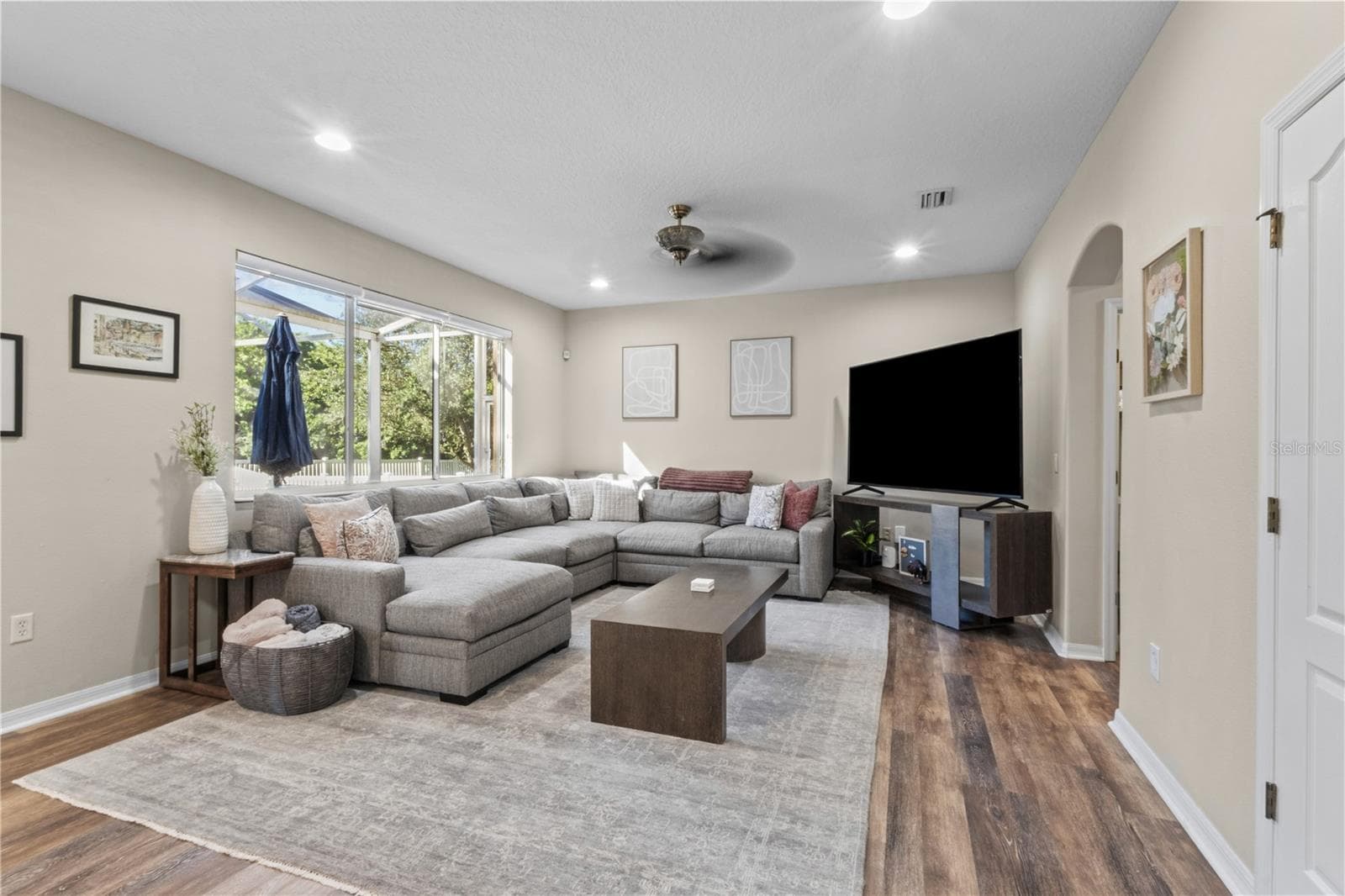Single Family Residence at 6011 FRENCH CREEK CT, ELLENTON, photo 10 of 38
