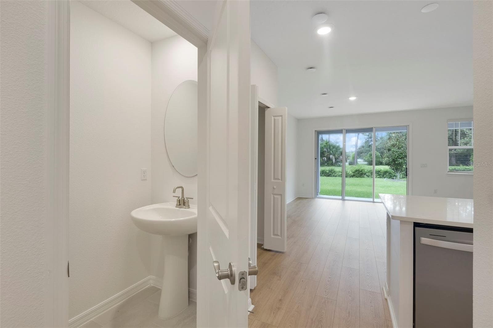 Townhouse at 510 SOUTHERN EDGE WAY, SANFORD, photo 14 of 40