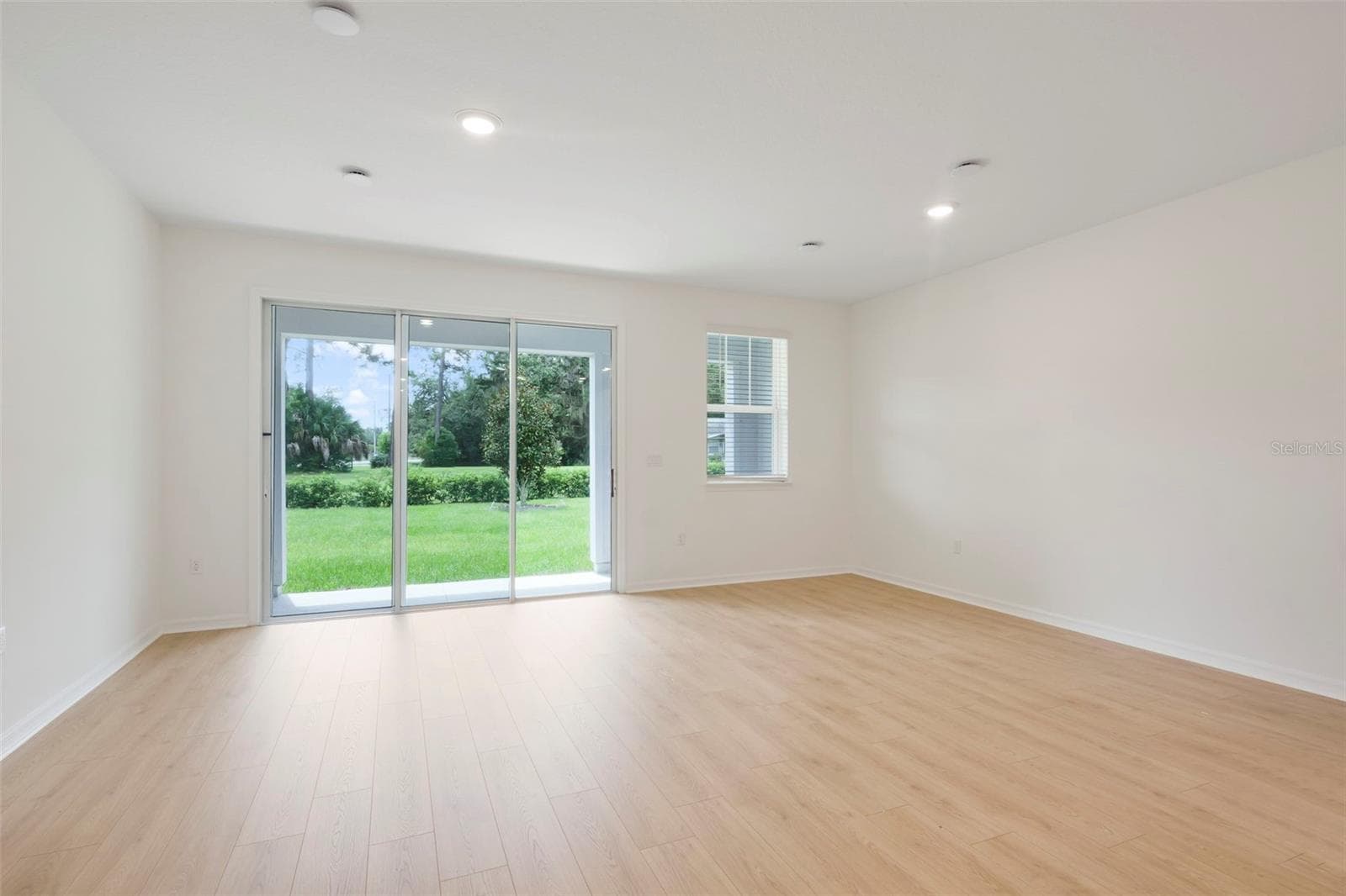 Townhouse at 510 SOUTHERN EDGE WAY, SANFORD, photo 16 of 40