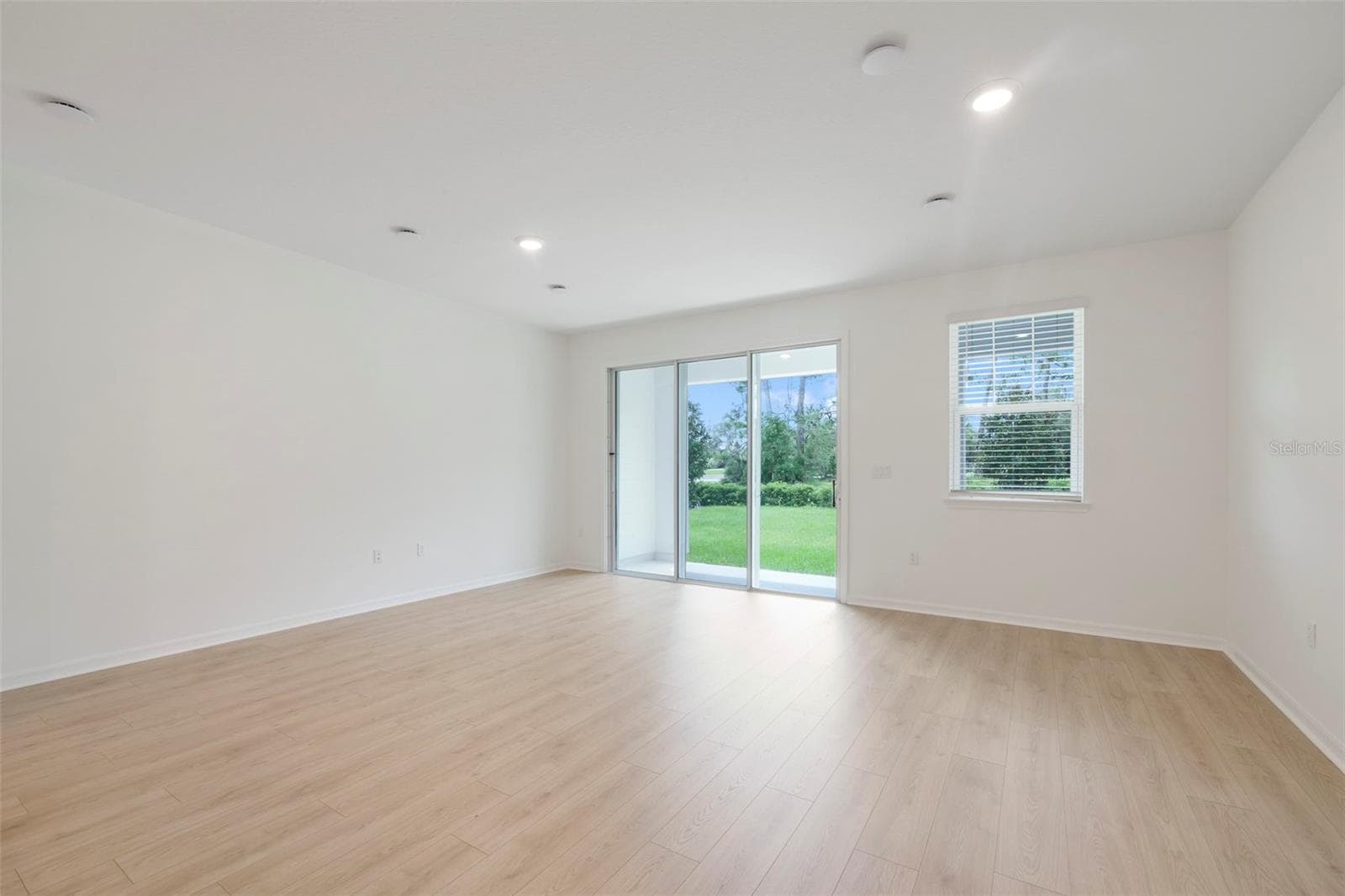 Townhouse at 510 SOUTHERN EDGE WAY, SANFORD, photo 18 of 40