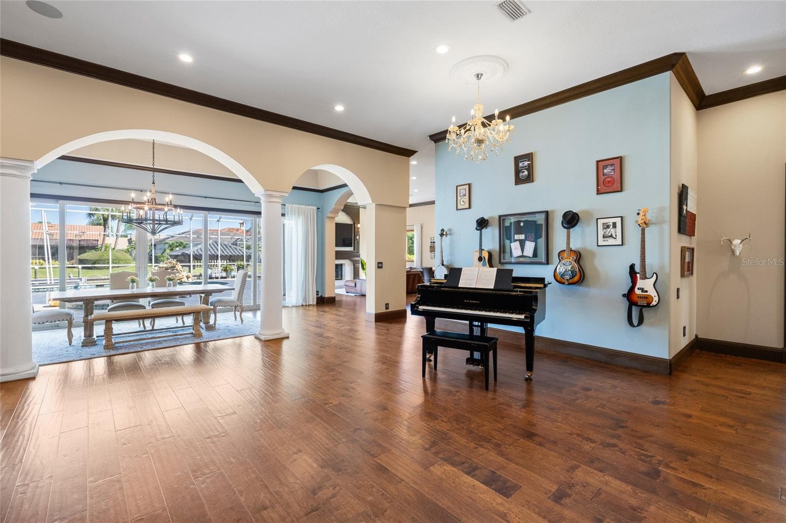 Single Family Residence at 9805 COMPASS POINT WAY, TAMPA, photo 13 of 98