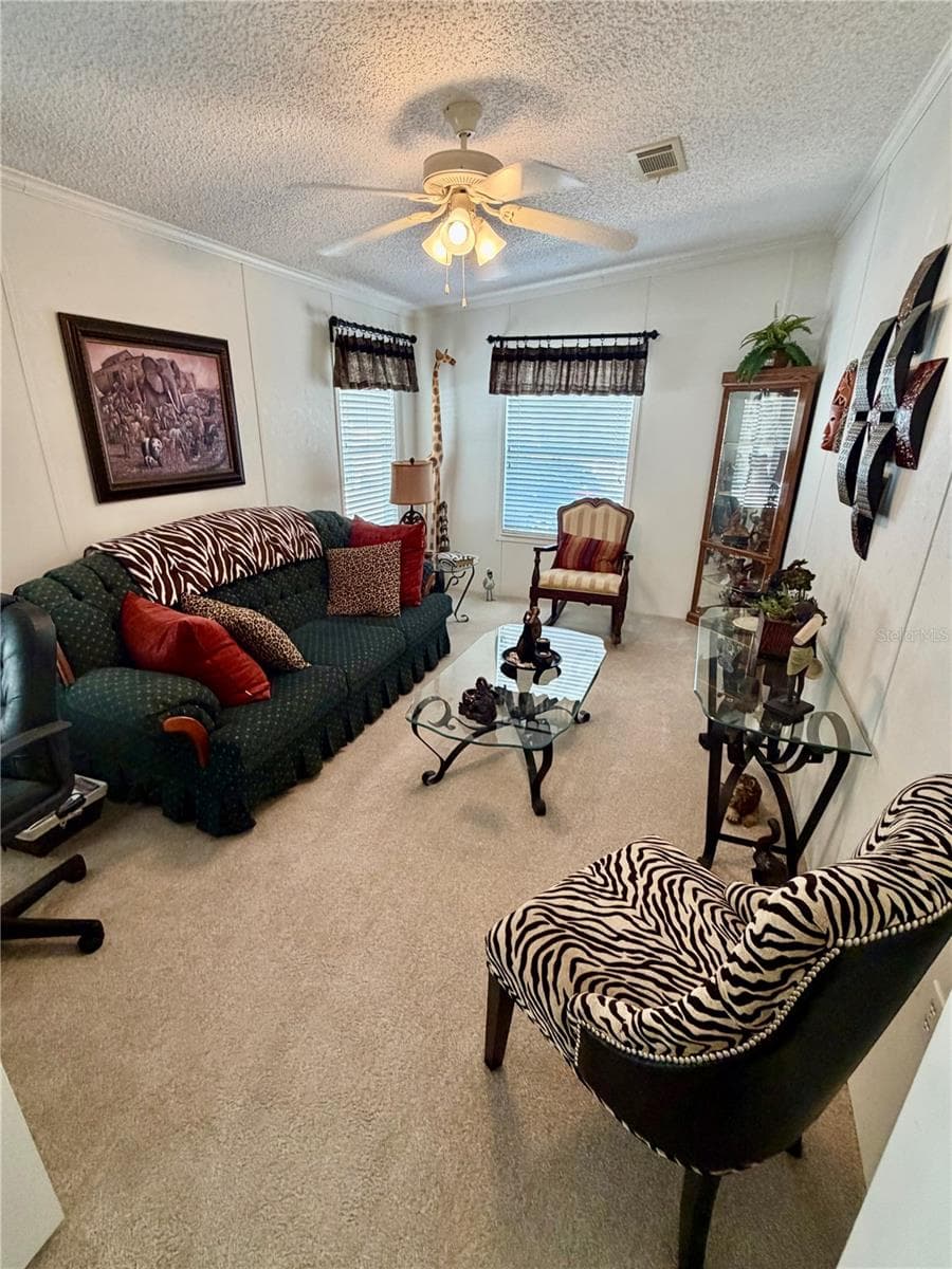 Bonus/office/possible third bedroom - 34012 AZALEA DR N, PINELLAS PARK