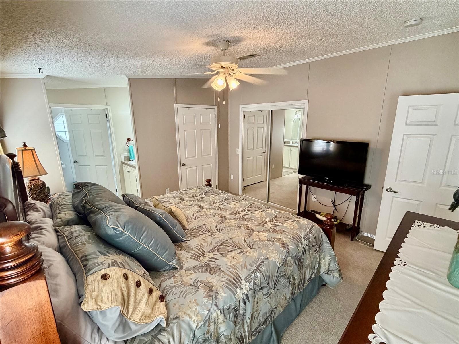 Manufactured Home at 34012 AZALEA DR N, PINELLAS PARK, photo 28 of 51