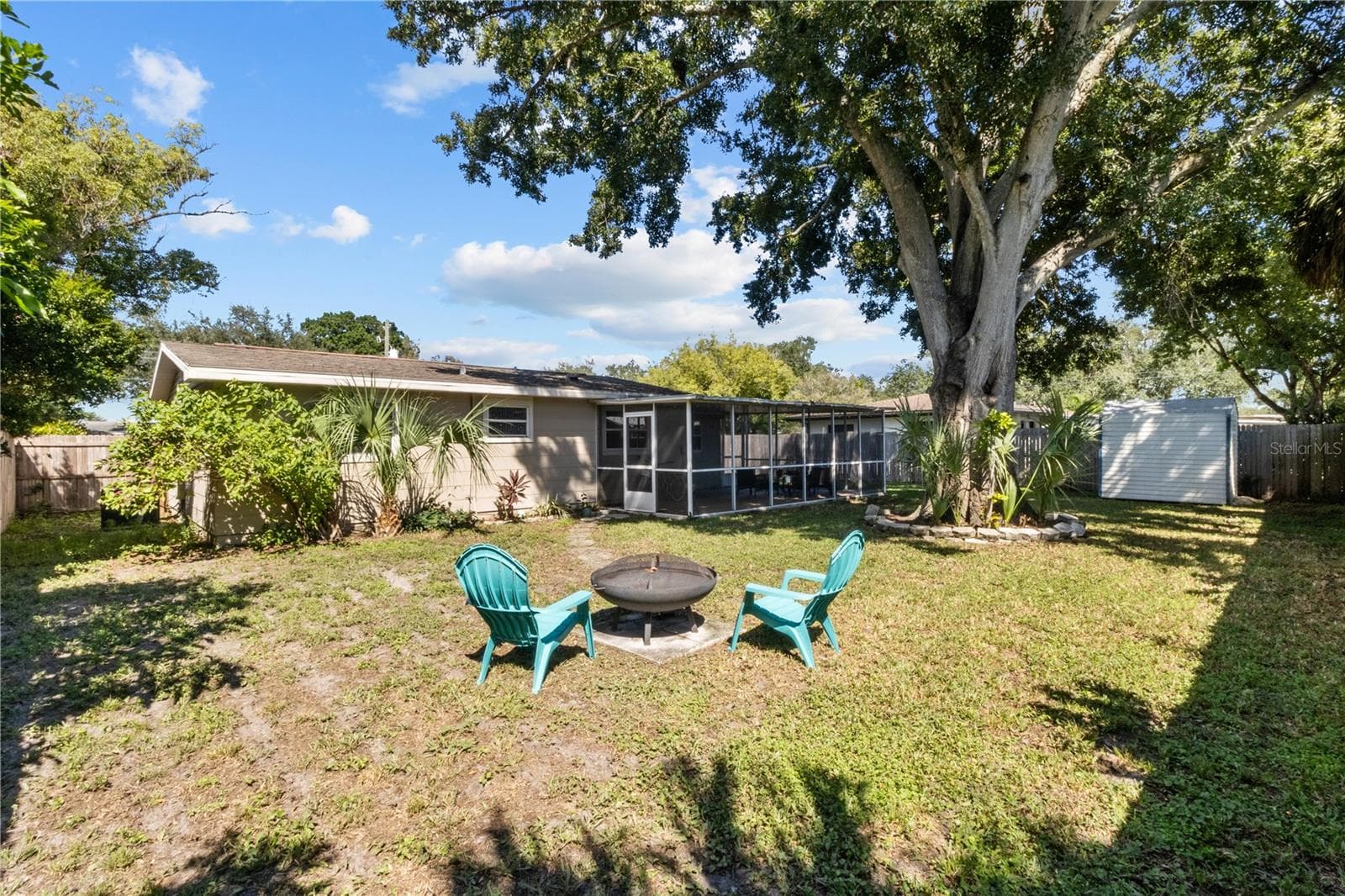 Single Family Residence at 4704 W BAY AVE, TAMPA, photo 29 of 30
