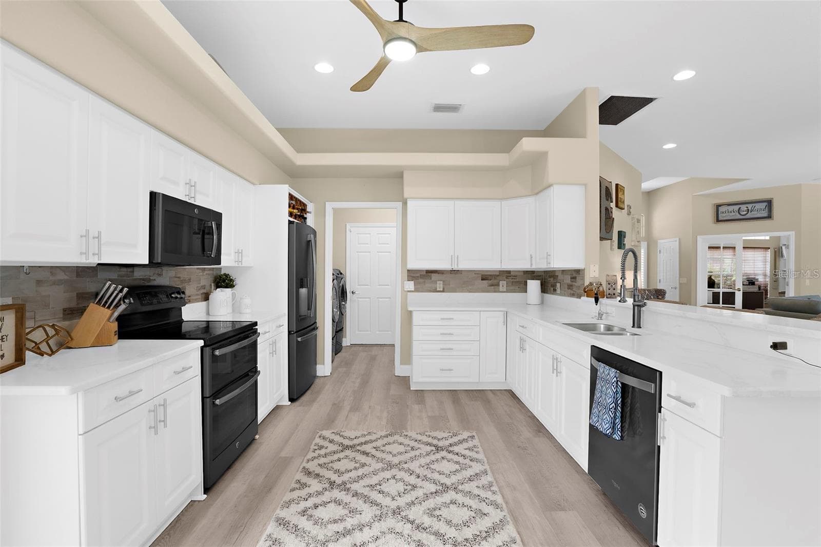 Single Family Residence at 571 BOUNDARY BLVD, ROTONDA WEST, photo 11 of 25