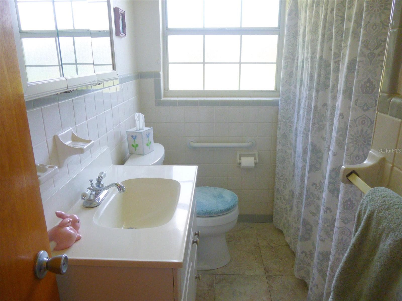 Single Family Residence at 285 OVEROCKER CIR, FROSTPROOF, photo 26 of 37