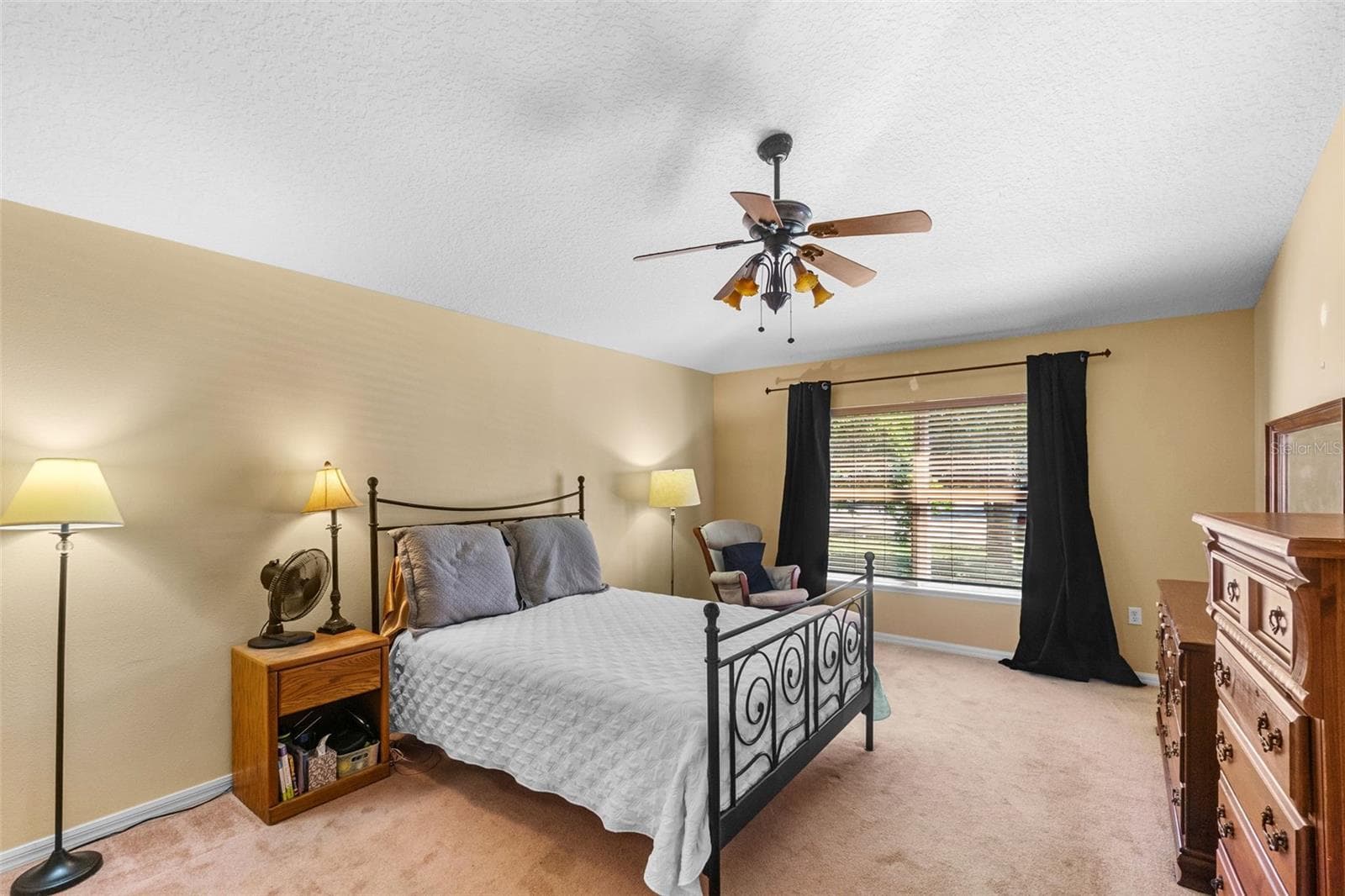 Single Family Residence at 526 WESTCLIFFE DR, WINTER GARDEN, photo 14 of 70