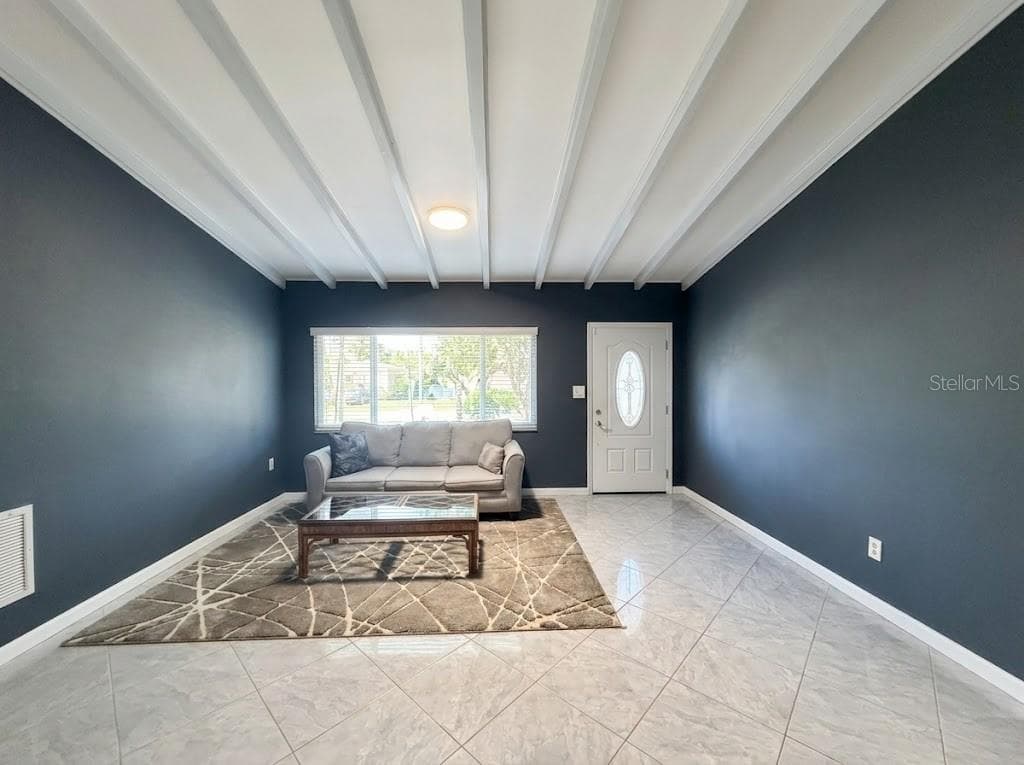 Living Room - 6250 13TH AVE S, GULFPORT