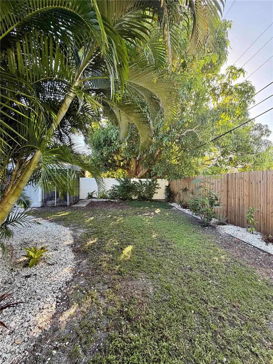 Backyard - 6250 13TH AVE S, GULFPORT