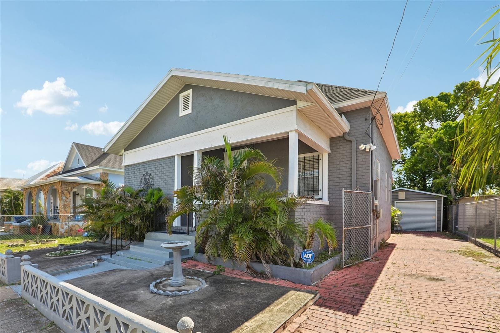 Single Family Residence at 2318 W CORDELIA ST, TAMPA, photo 3 of 32