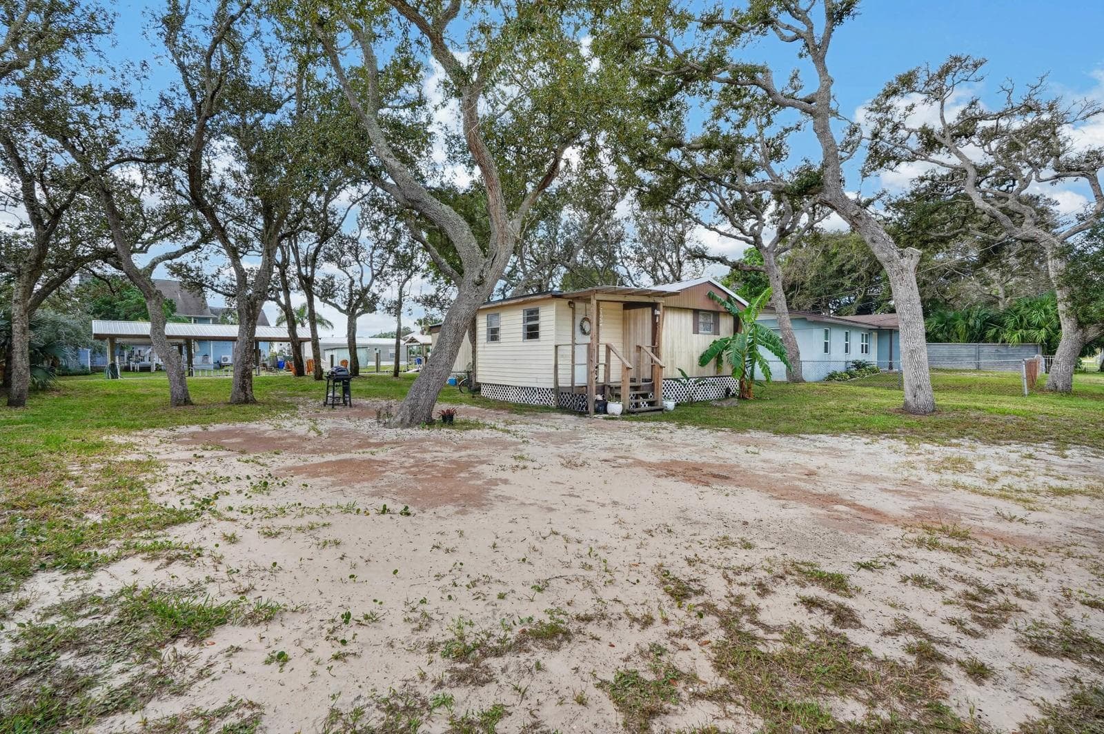 Manufactured Home at 243 PUEBLA RD, ST AUGUSTINE, photo 4 of 43