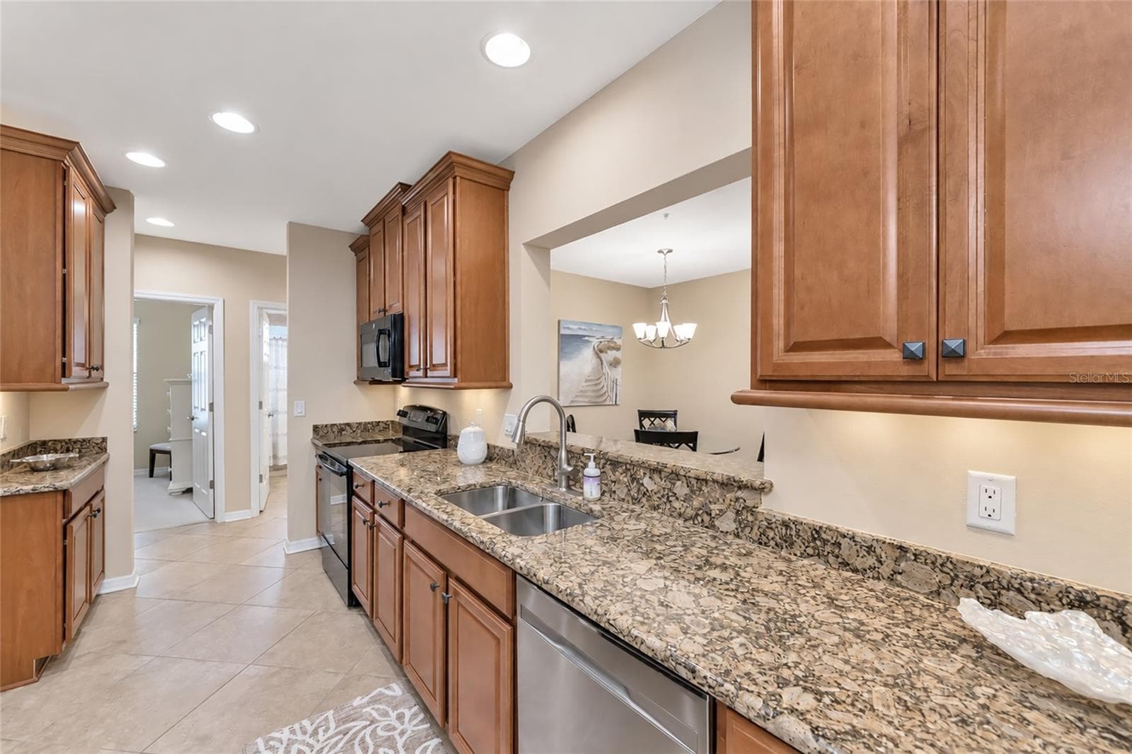 Condominium at 7321 SKYBIRD RD #397, BRADENTON, photo 5 of 45