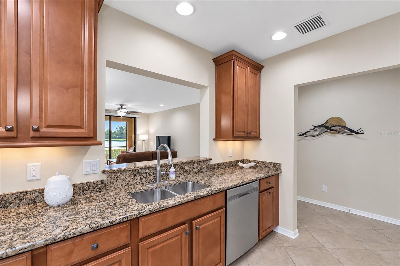 Condominium at 7321 SKYBIRD RD #397, BRADENTON, photo 7 of 45