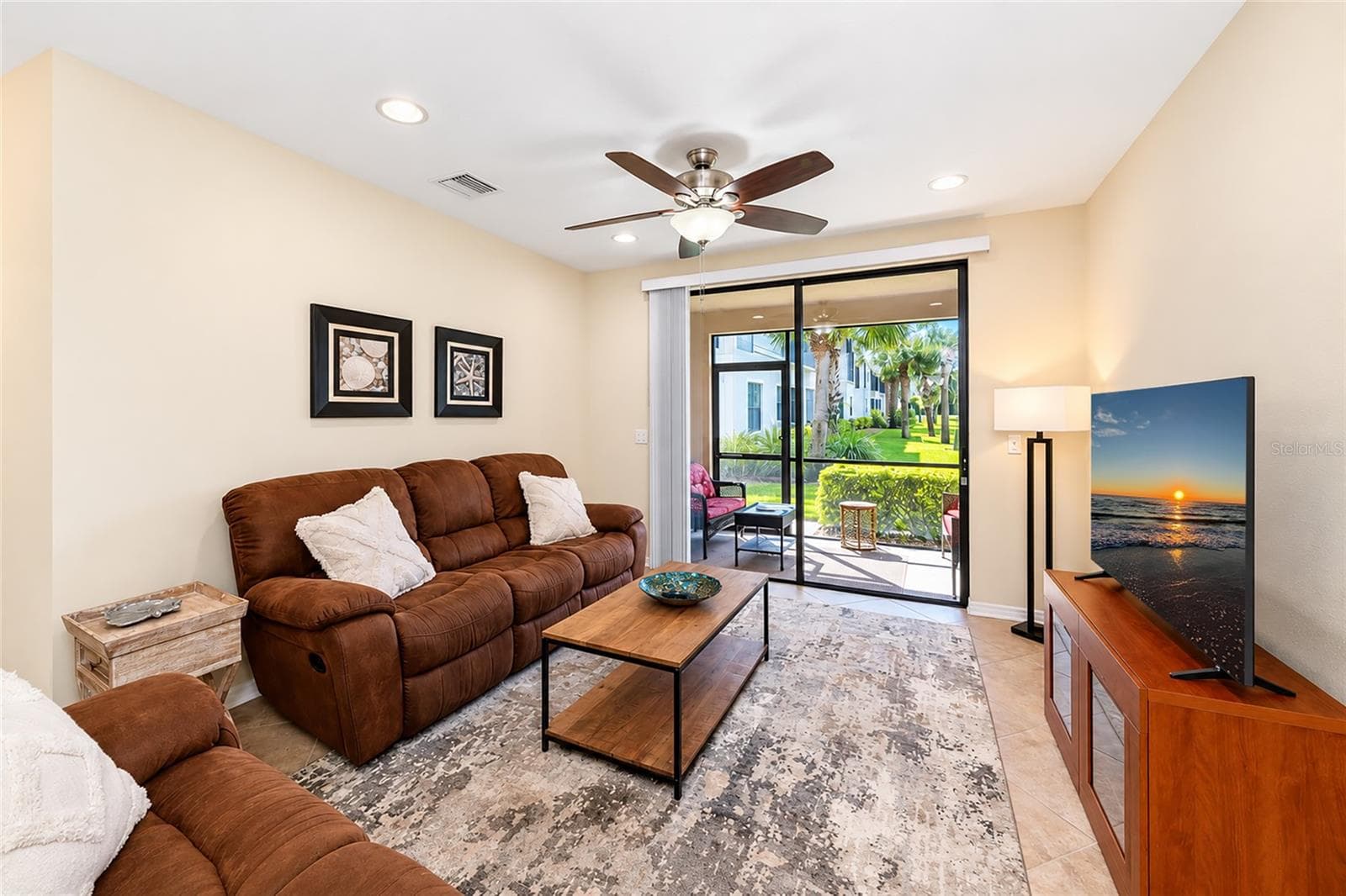 Condominium at 7321 SKYBIRD RD #397, BRADENTON, photo 9 of 45