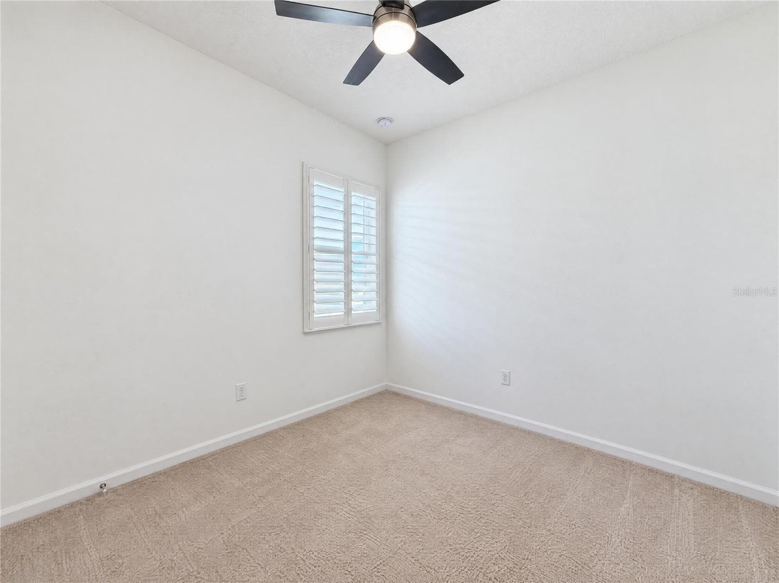 Single Family Residence at 724 WINTERSIDE DR, APOLLO BEACH, photo 10 of 14