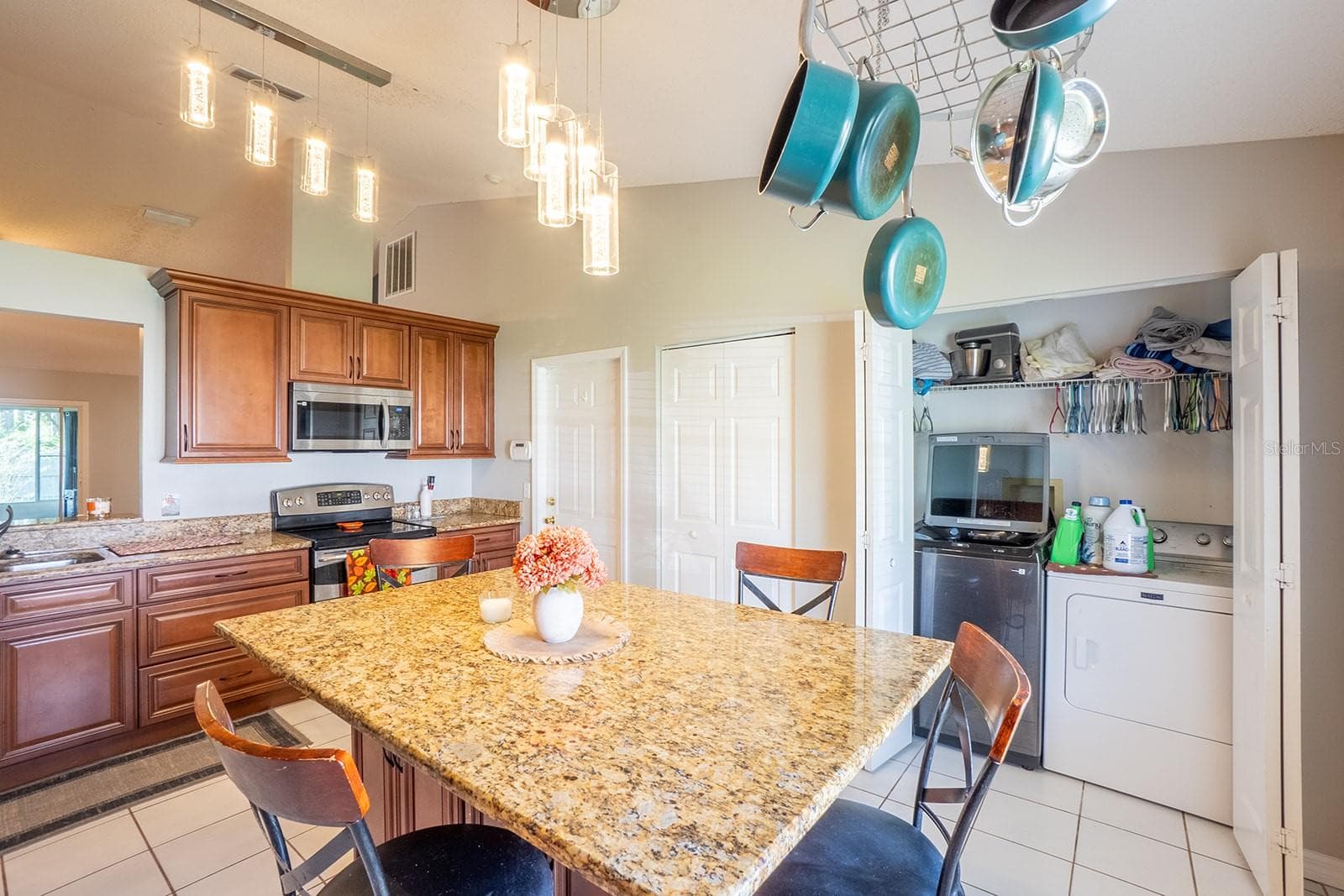 Single Family Residence at 21 EMMONS LN, PALM COAST, photo 8 of 38