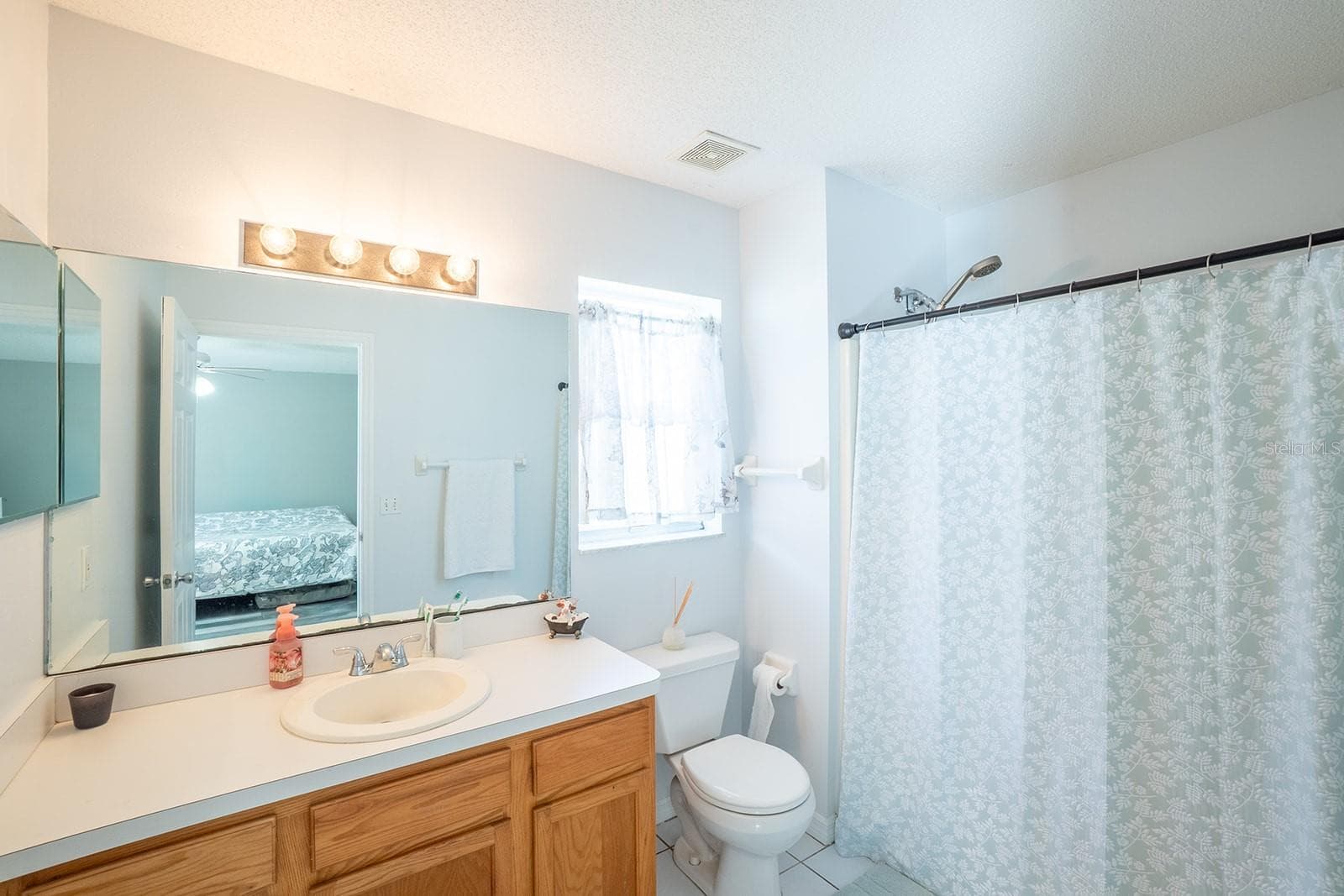Single Family Residence at 21 EMMONS LN, PALM COAST, photo 20 of 38