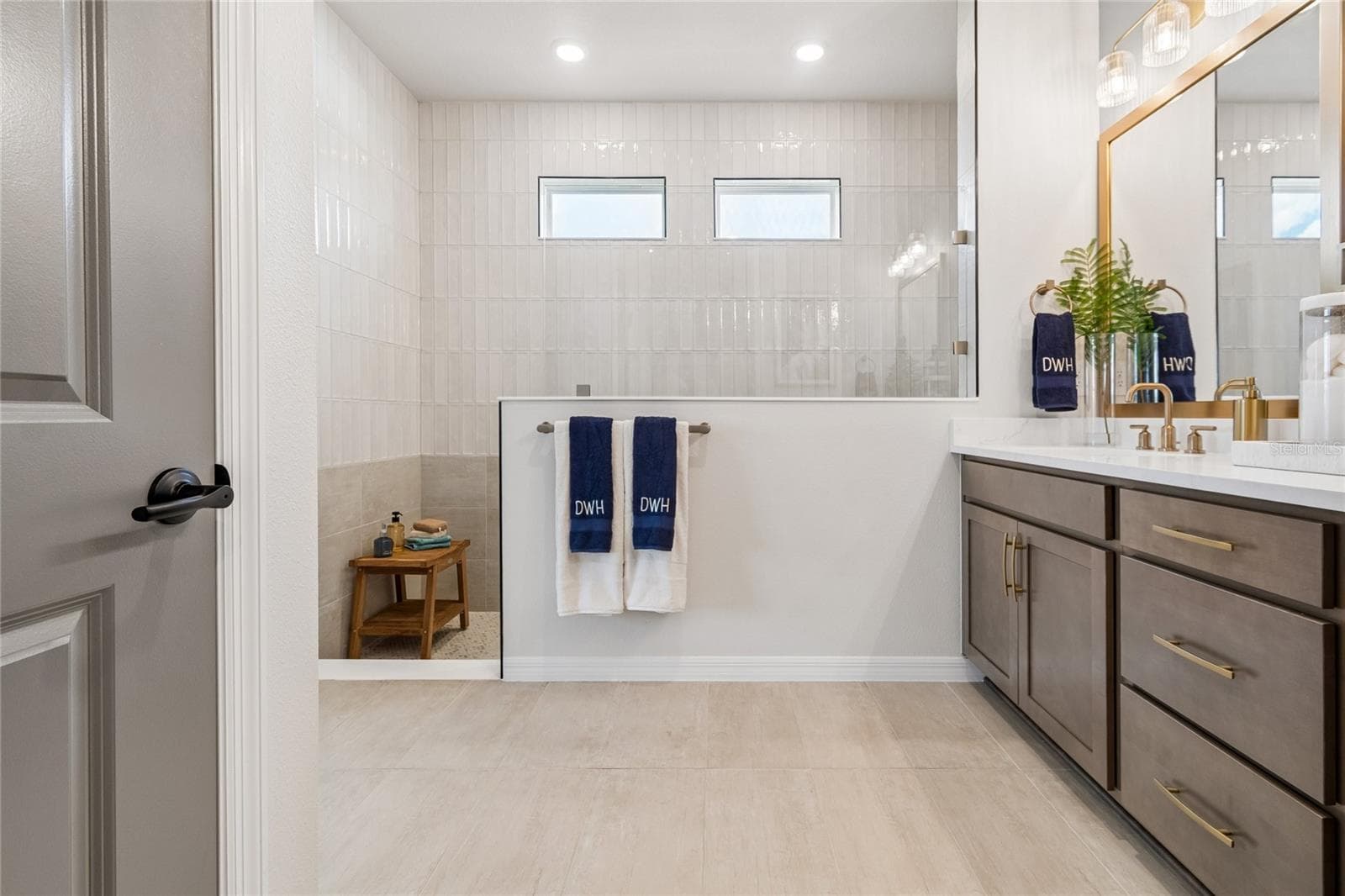 Owner's Bath - 507 SPRING HARVEST DR, PLANT CITY