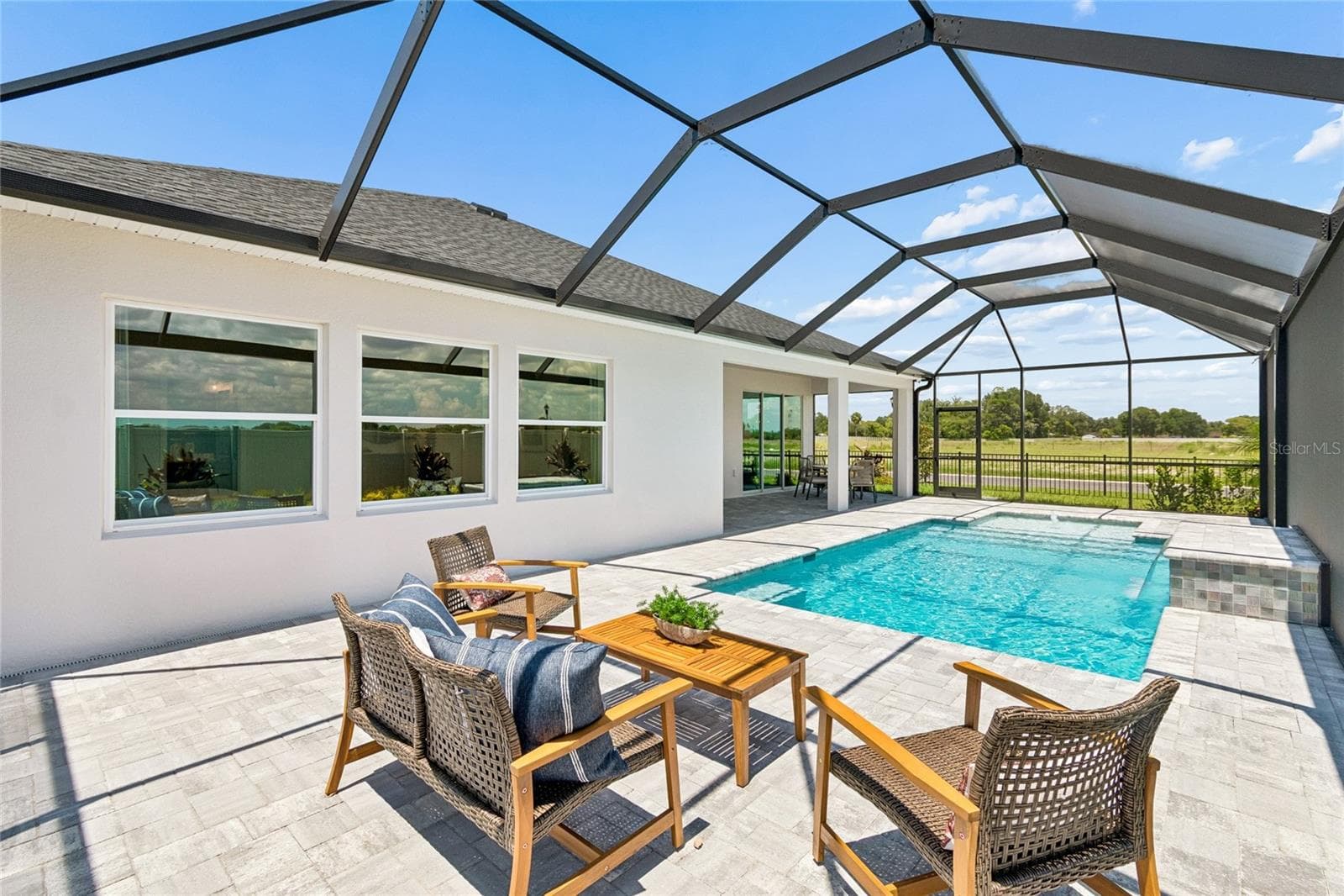Rear Exterior - 507 SPRING HARVEST DR, PLANT CITY
