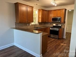 Kitchen, All New Lighting, All Stainless Sink and Appliances - 15404 Crossing Gate Drive, Cornelius