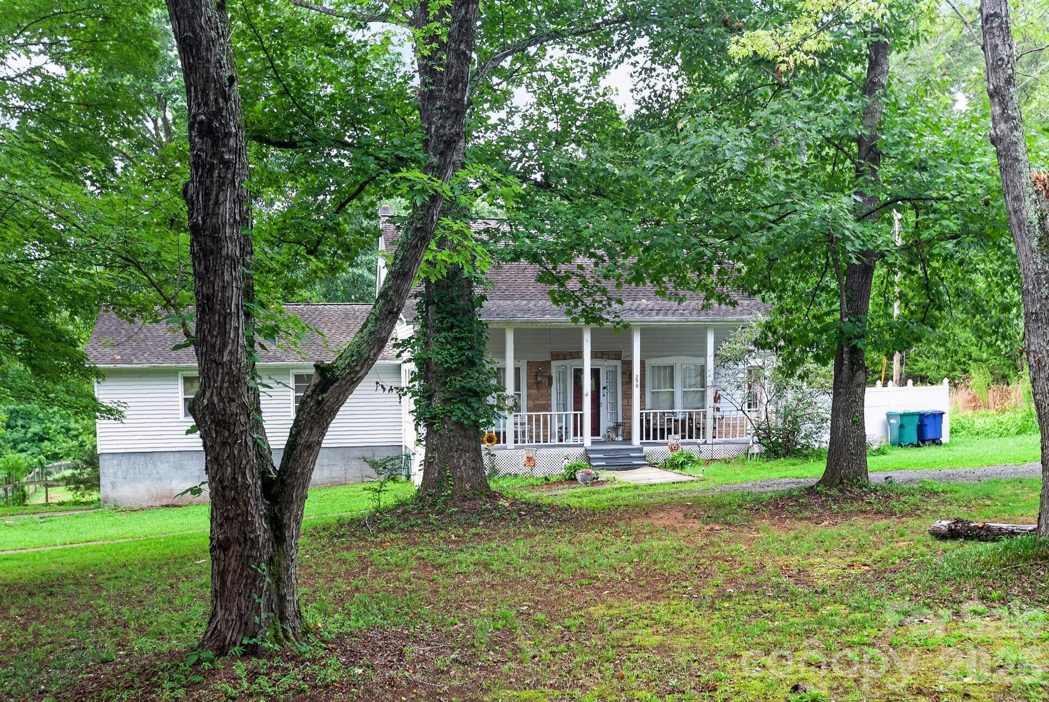 290 Grady Road
