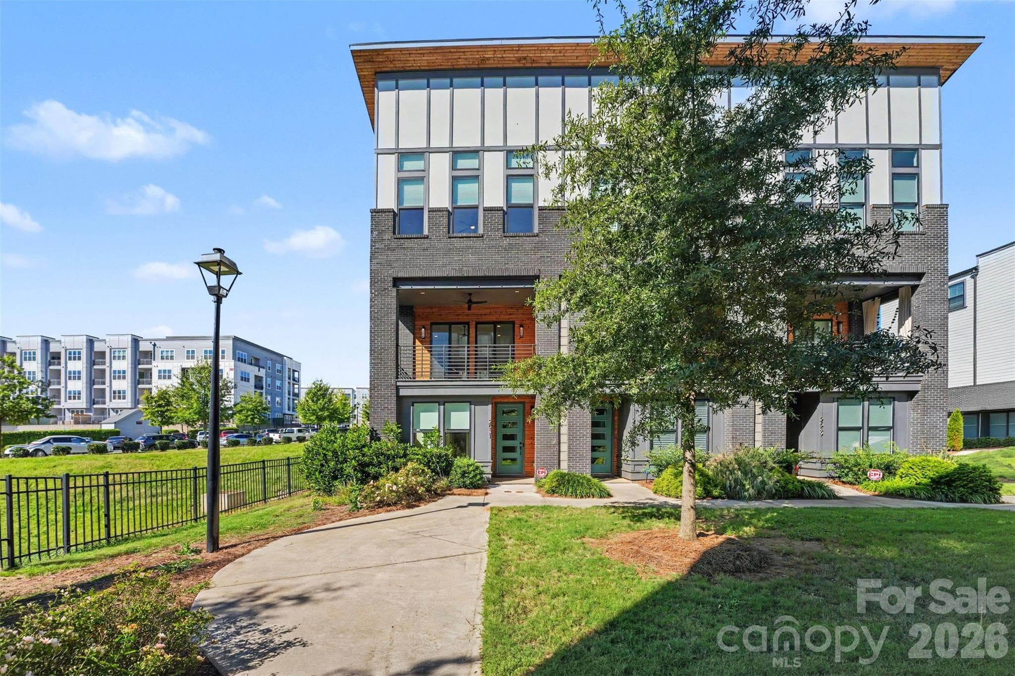 Front- Courtyard - 2531 Irwin Stream Road, Charlotte