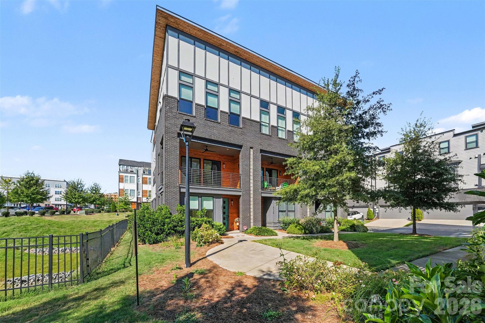 Townhouse at 2531 Irwin Stream Road, Charlotte, photo 3 of 46