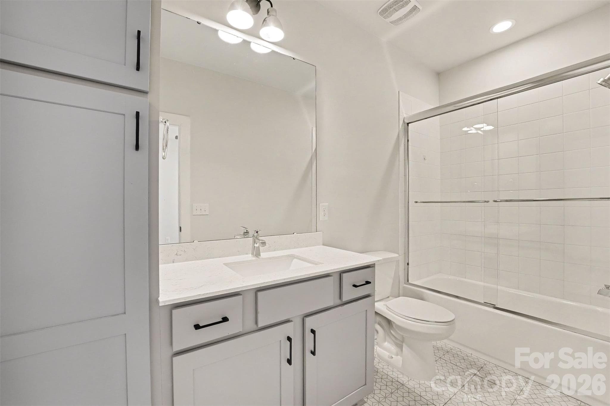 2nd Bedroom- 3rd Floor Bathroom - 2531 Irwin Stream Road, Charlotte