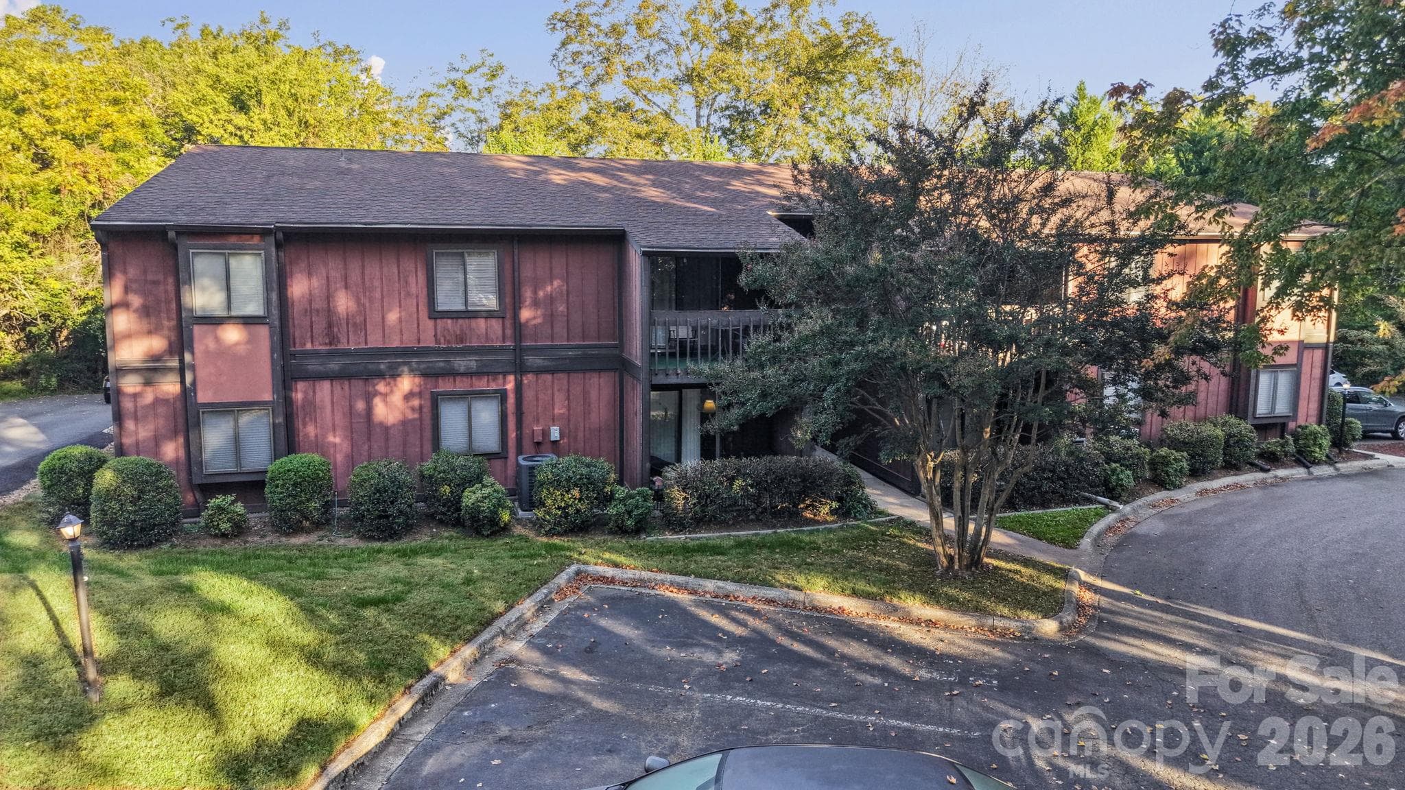 Condominium at 47 Edgewood Avenue, Concord, photo 2 of 38