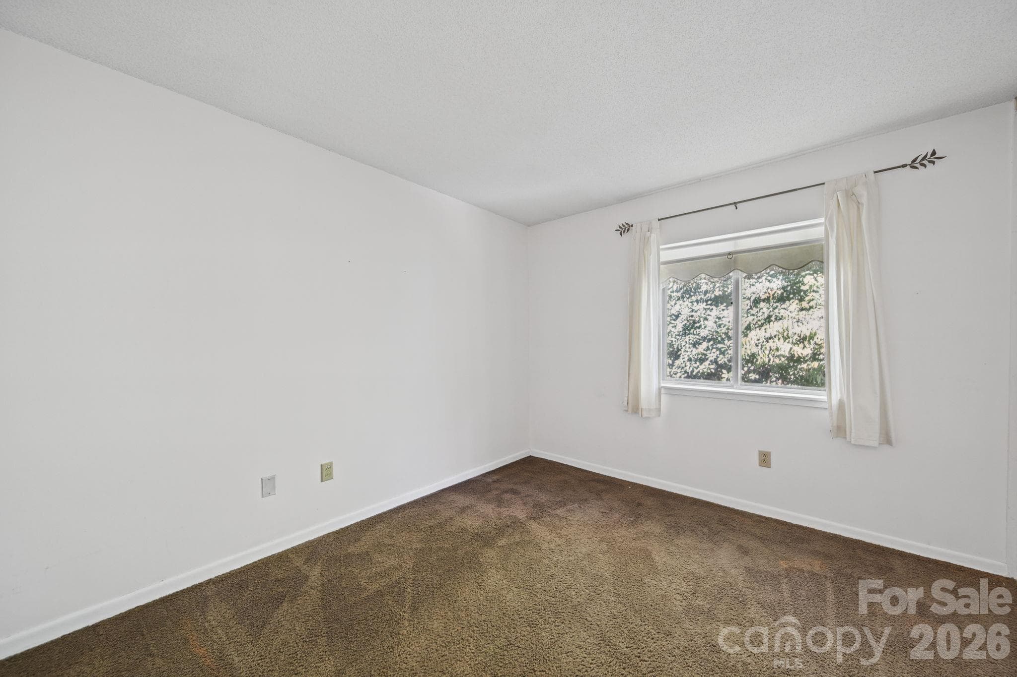 Condominium at 47 Edgewood Avenue, Concord, photo 24 of 38