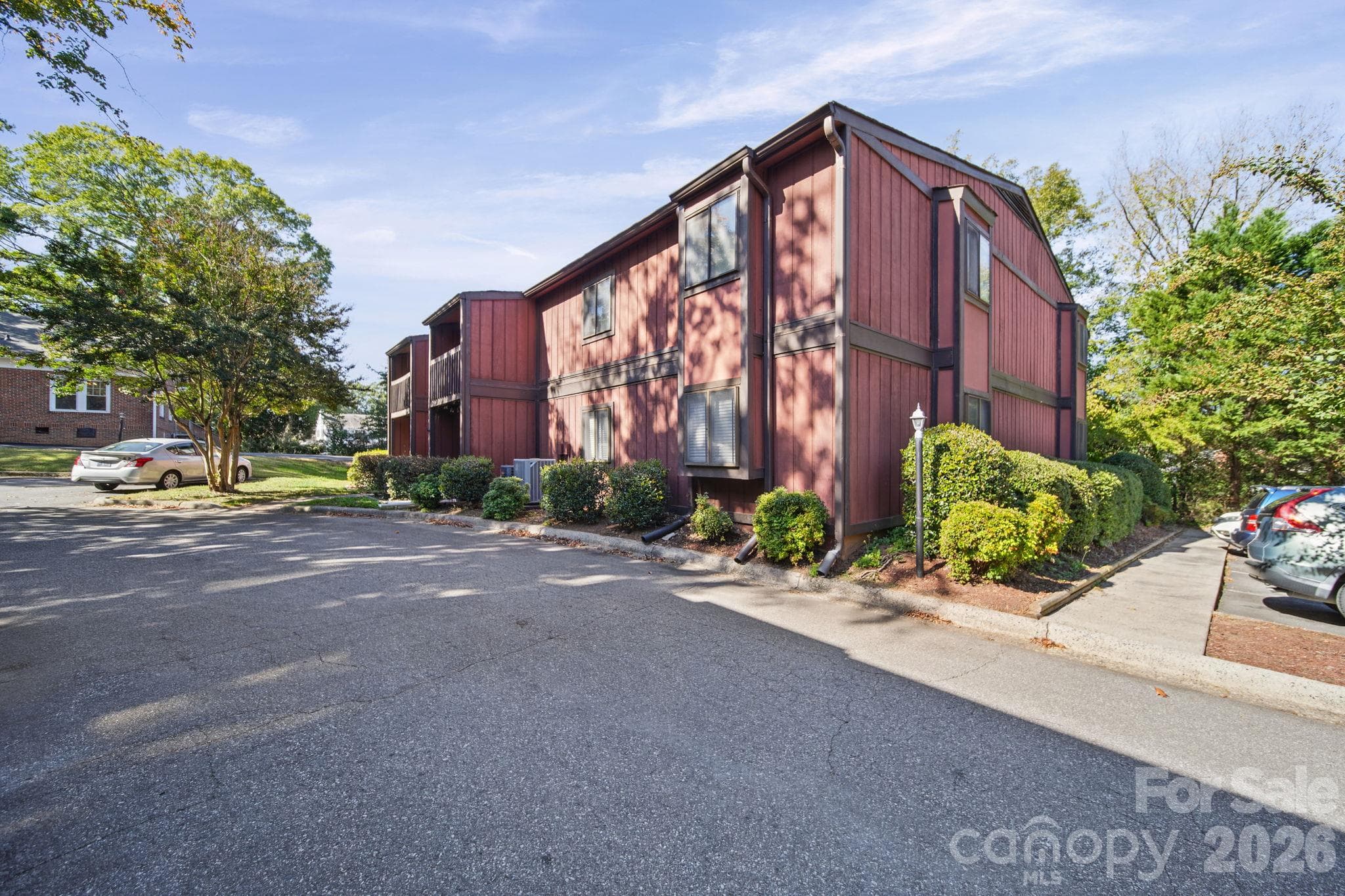 Condominium at 47 Edgewood Avenue, Concord, photo 28 of 38