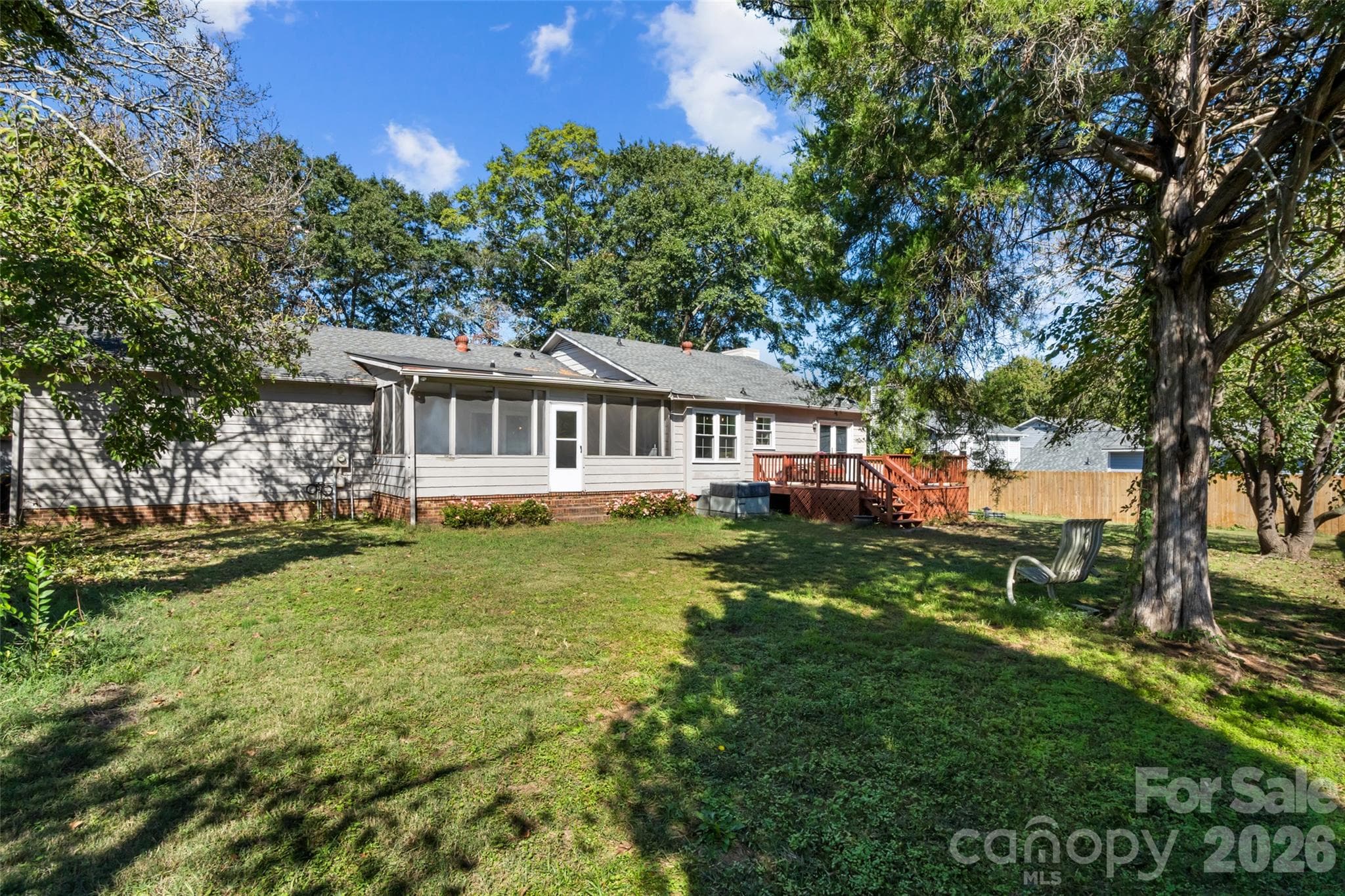 Single Family Residence at 1655 Brook Drive, Fort Mill, photo 25 of 32