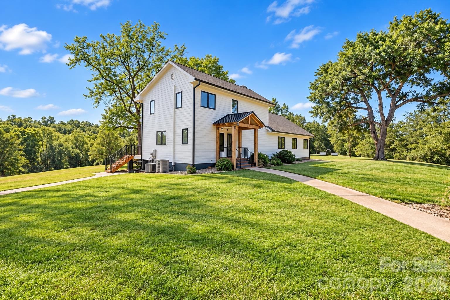 608 Robinson Creek Road