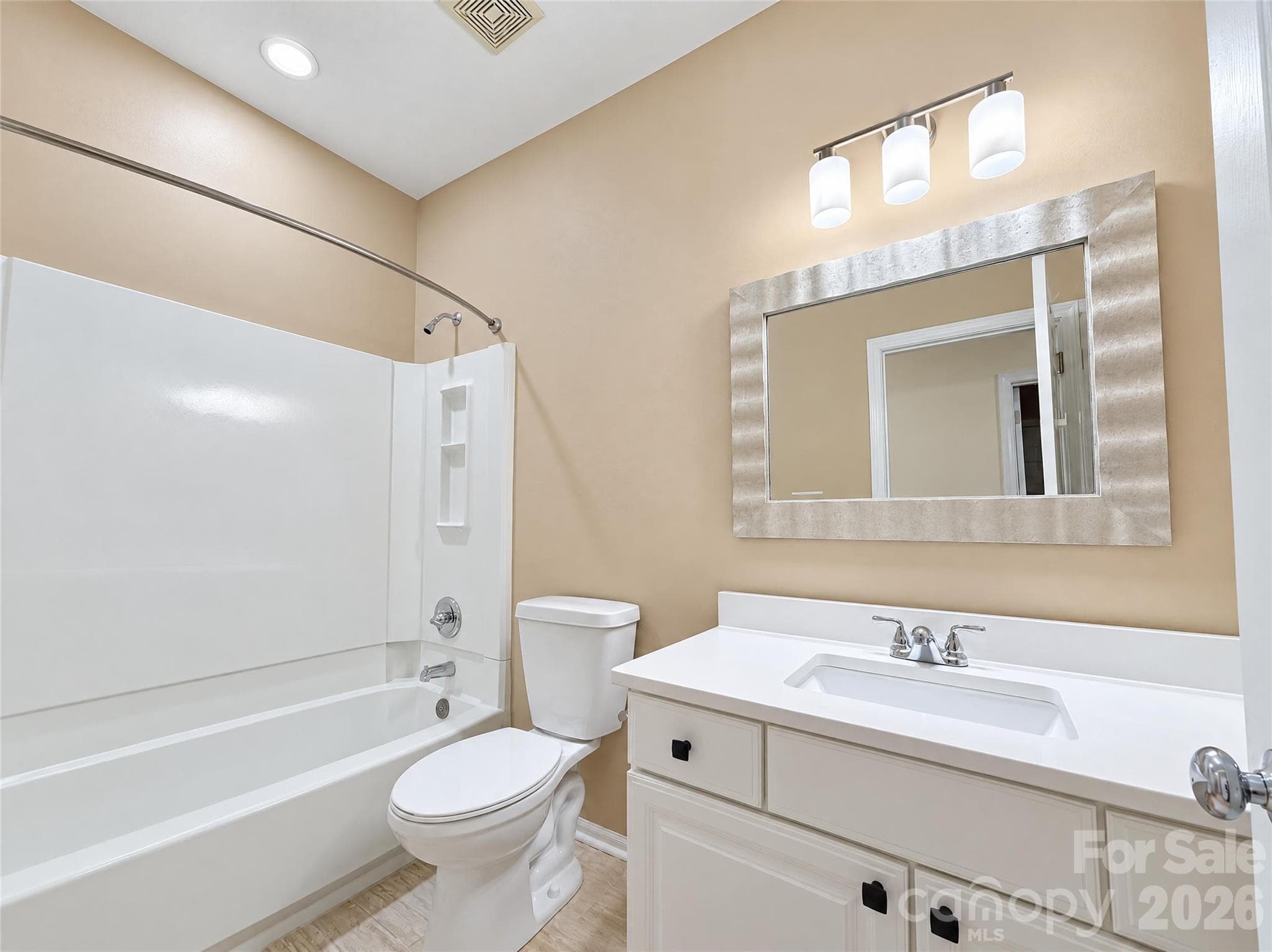 Single Family Residence at 11113 Asbury Chapel Road, Huntersville, photo 20 of 28