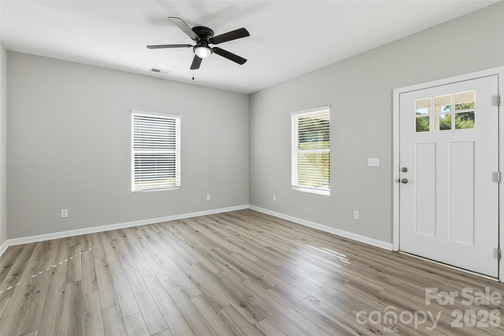 Single Family Residence at 1646 Main Street W, Rock Hill, photo 6 of 35