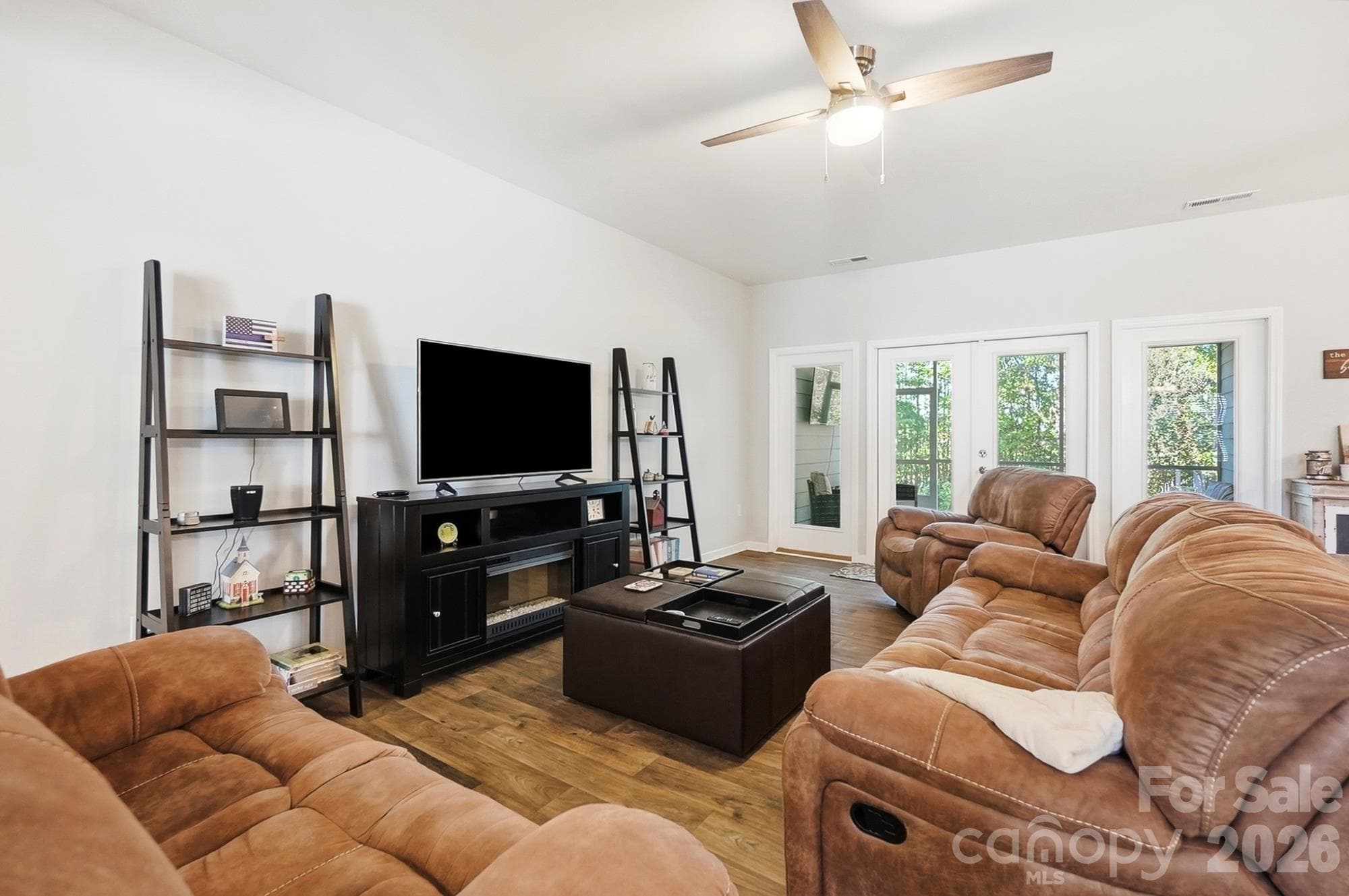family room - 4509 Bent Green Lane, Monroe