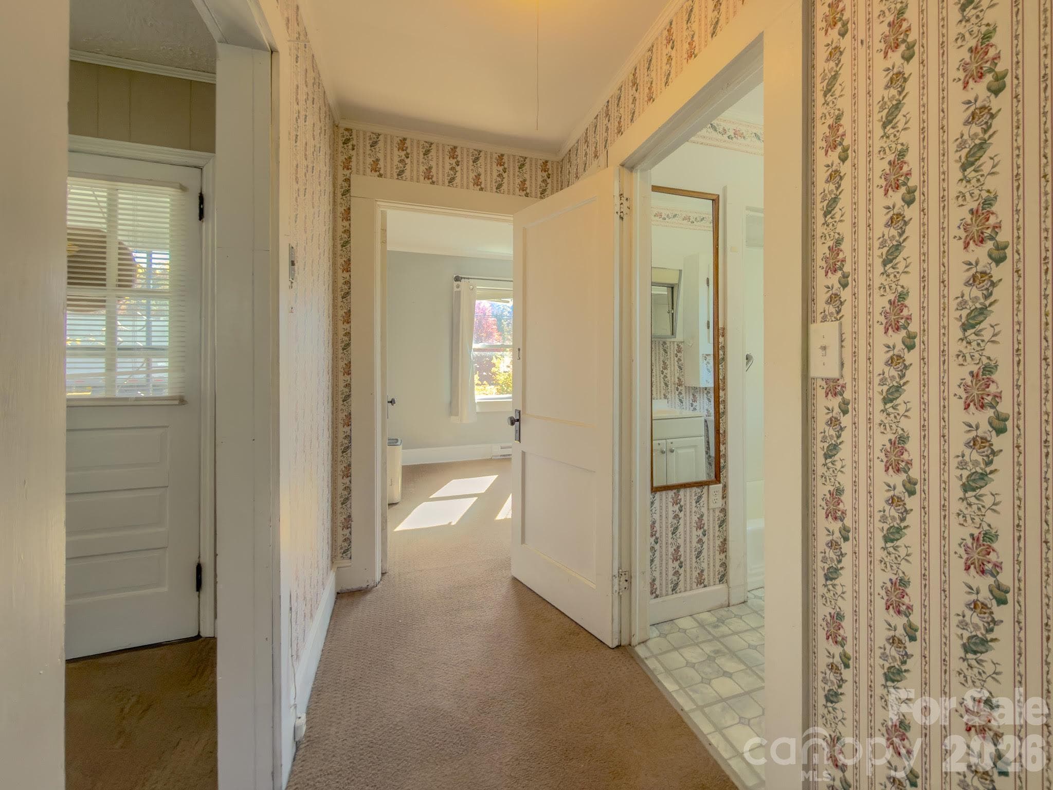 Single Family Residence at 40 Duncan Lane, Newland, photo 19 of 26