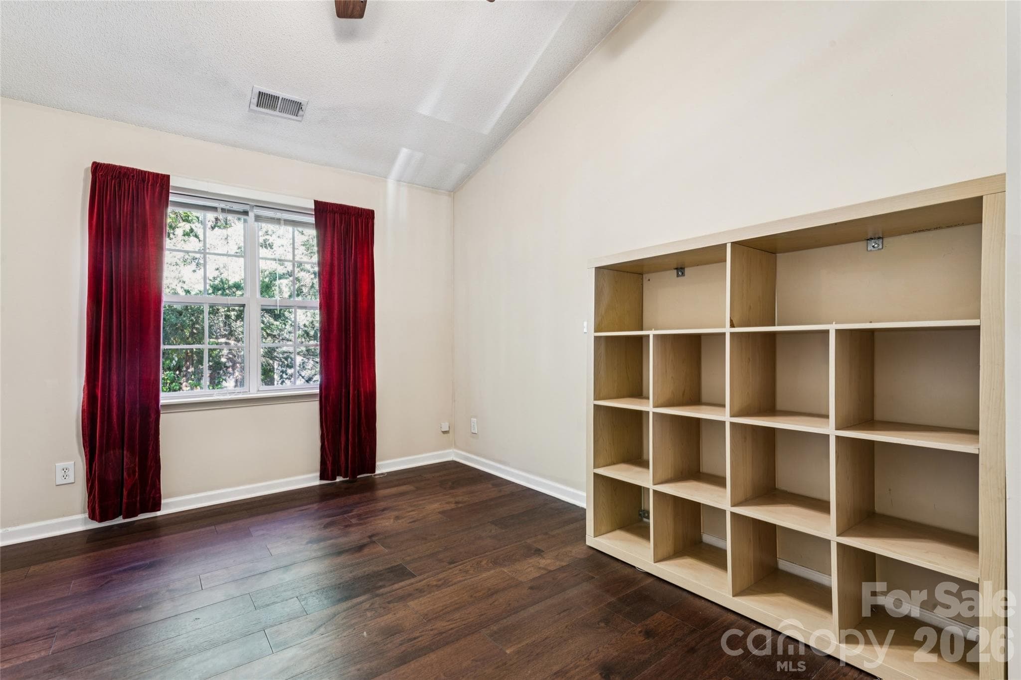 Loft - 735 Mountainwater Drive, Charlotte