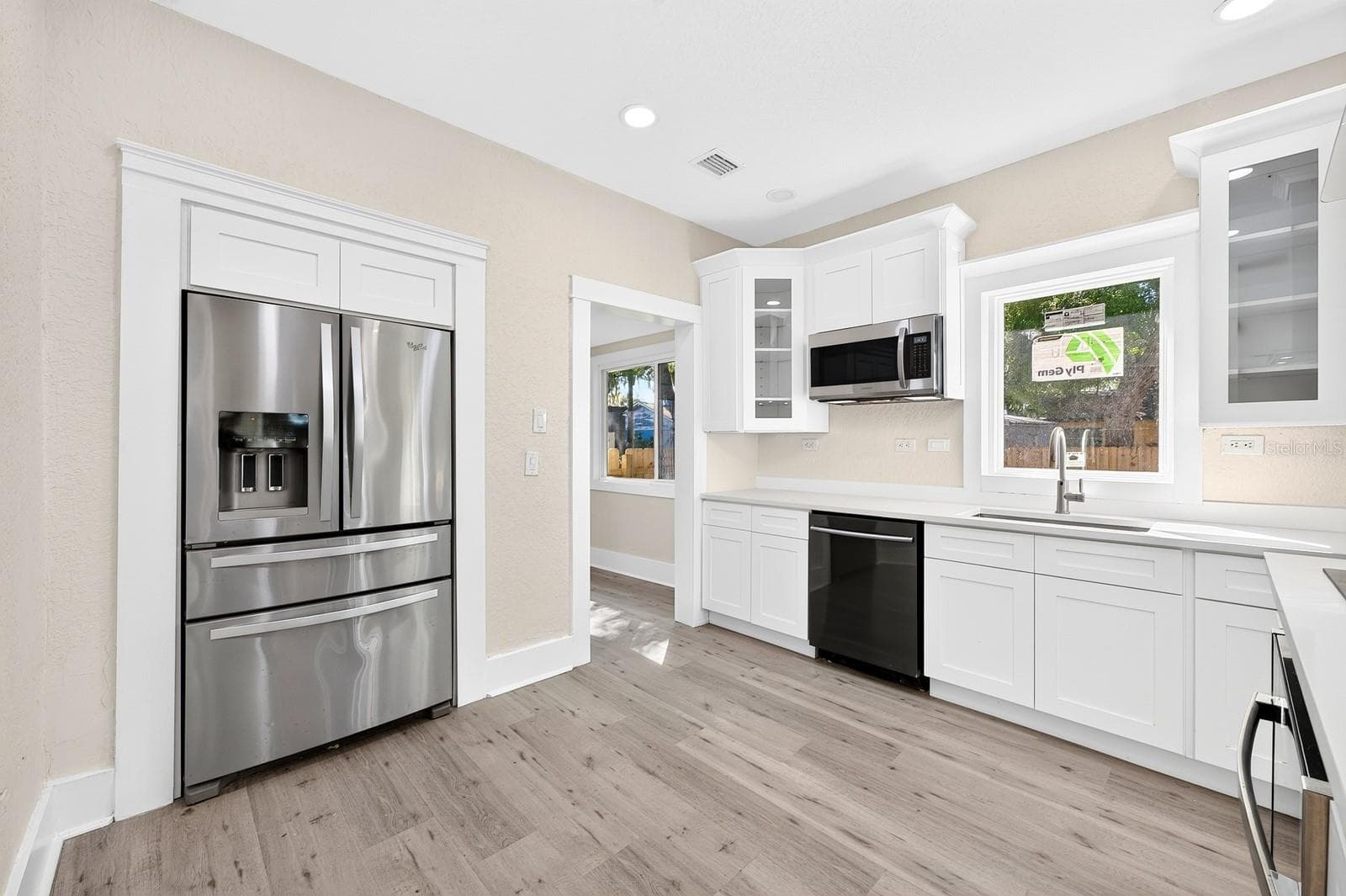 The Kitchen - 211 S MAPLE AVE, SANFORD